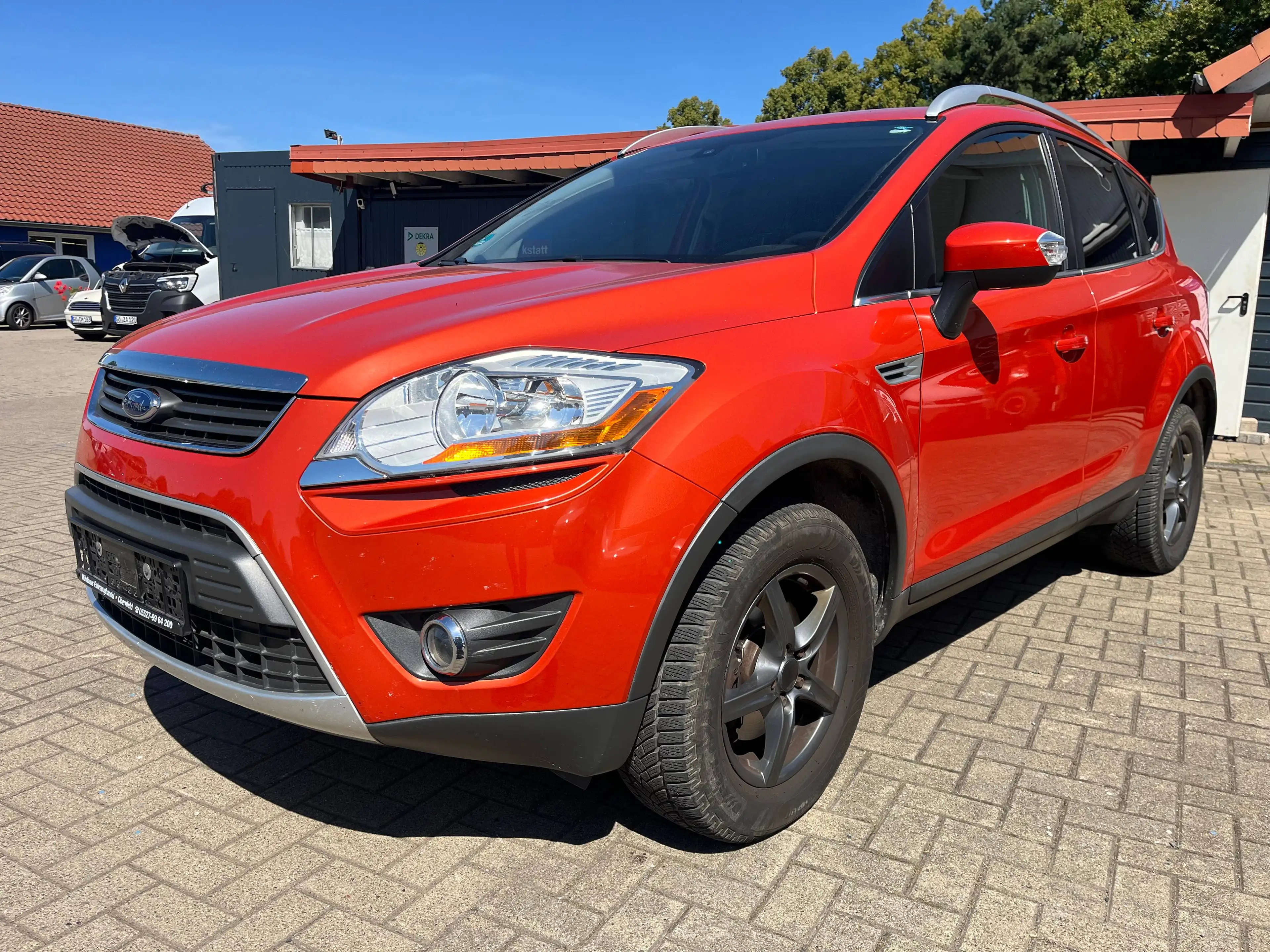 Ford Kuga 2.0 TDCi, EZ 11.2010, 140 PS, TÜV neu, 1. Hand, Alu