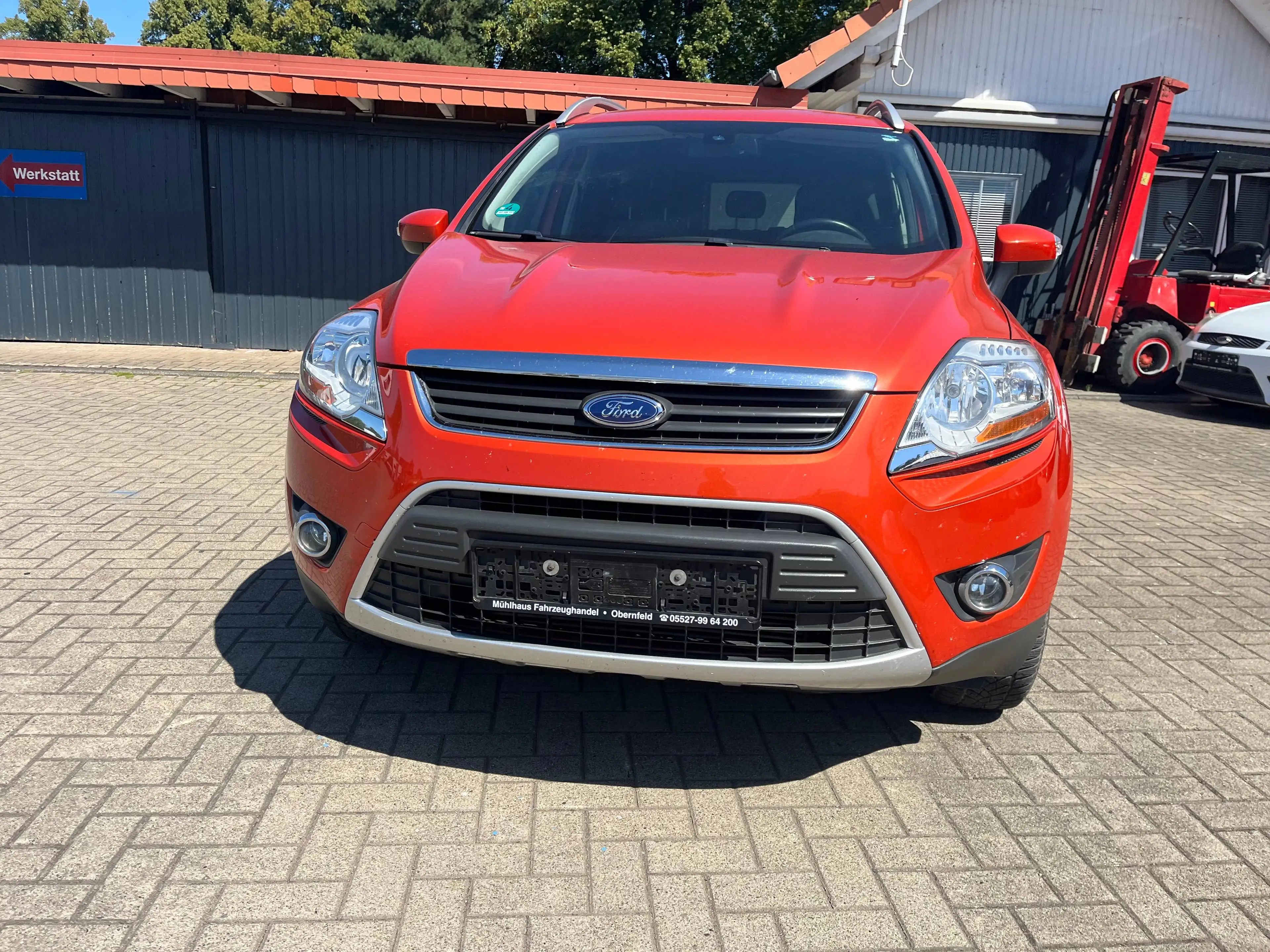 Ford Kuga 2.0 TDCi, EZ 11.2010, 140 PS, TÜV neu, 1. Hand, Alu — photo 2