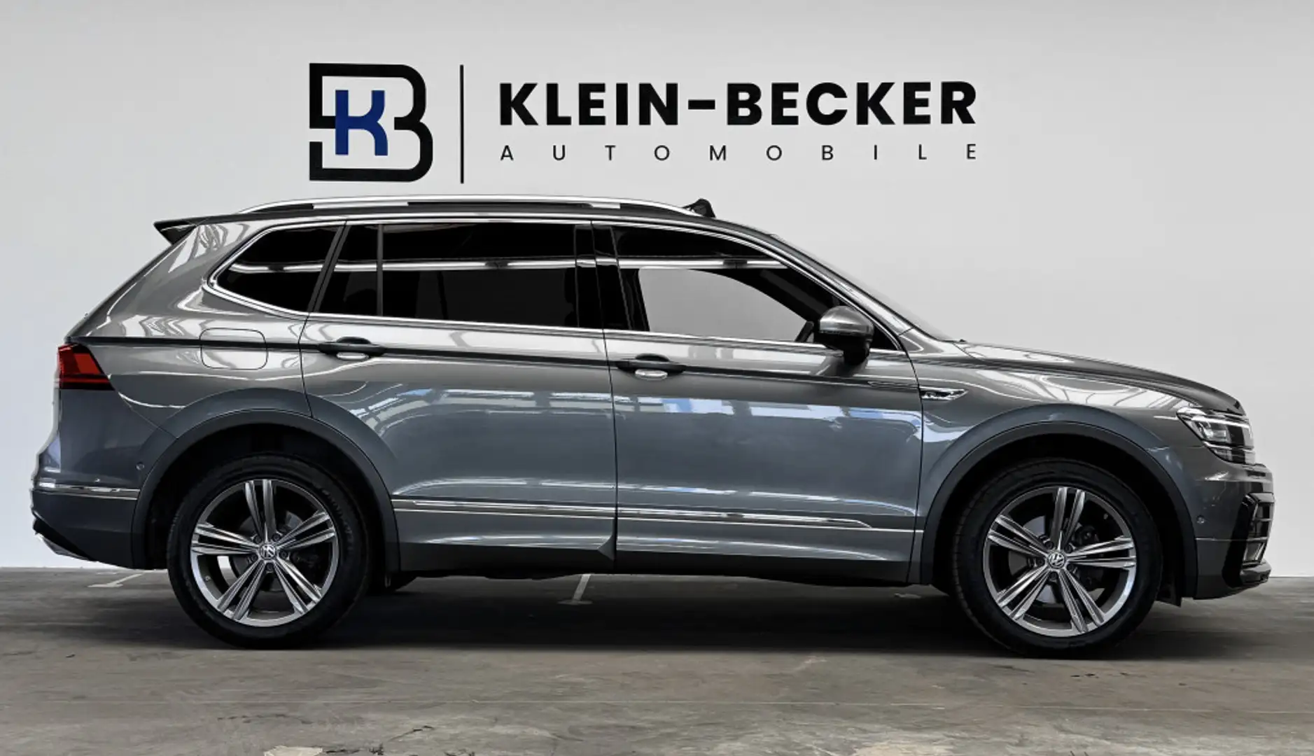 Volkswagen Tiguan Allspace 3x R-Line 4M *Pano*Virtual*ACC* Grigio - 2