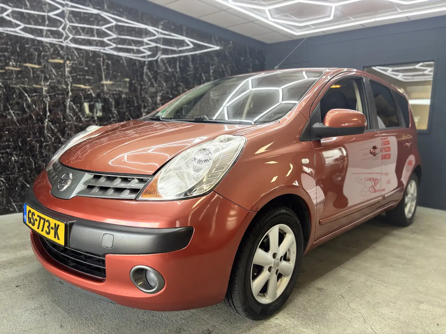 Nissan Note 1.6 Visia Orange - 1