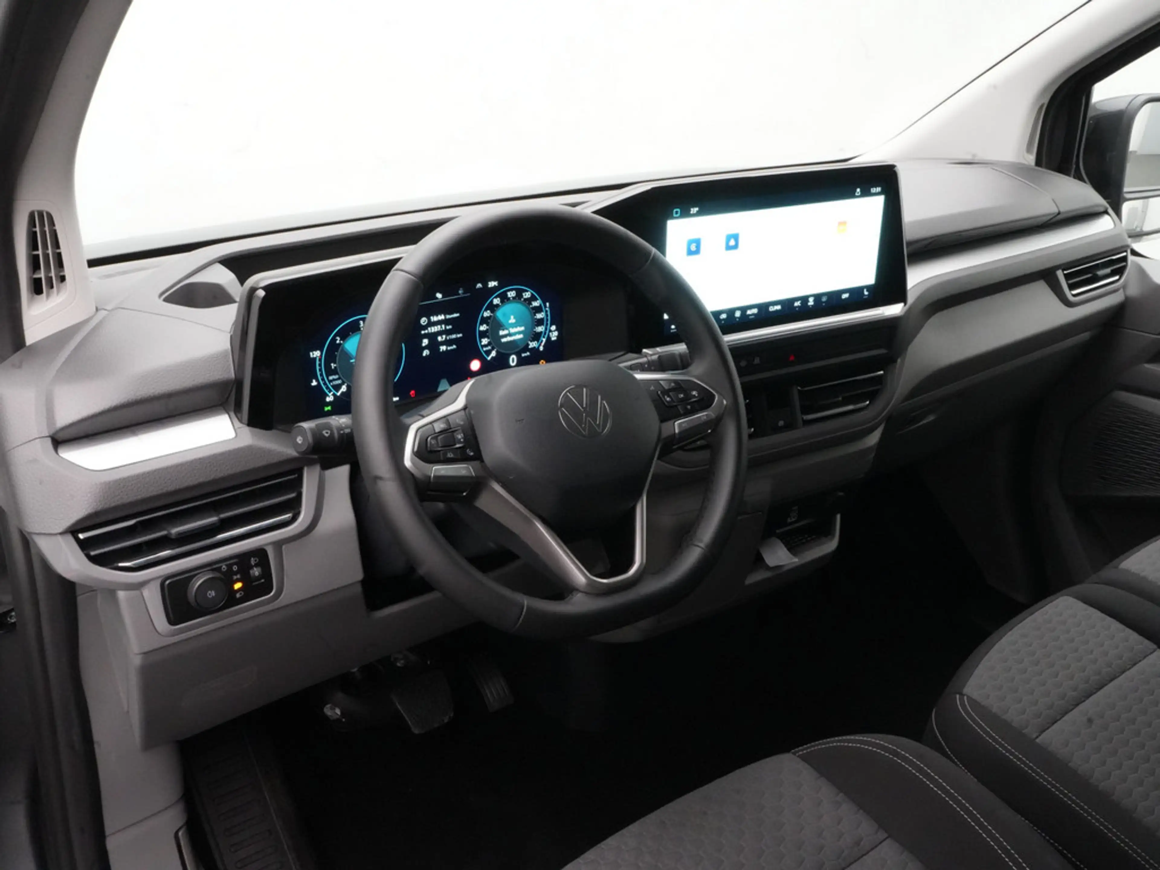 Volkswagen T7 Caravelle Life AUT. 9-SITZER LED PDC VIRT SHZ — photo 4