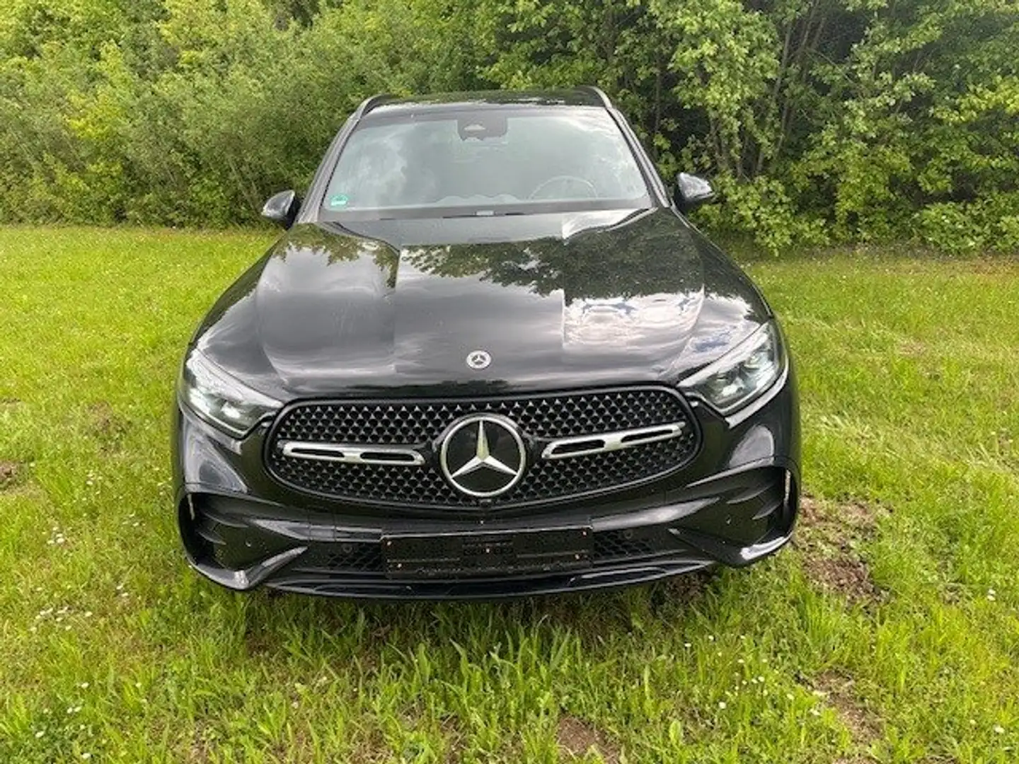 Mercedes-Benz GLC 200 GLC 4Matic 9G-TRONIC AMG Line Advanced Fekete - 1
