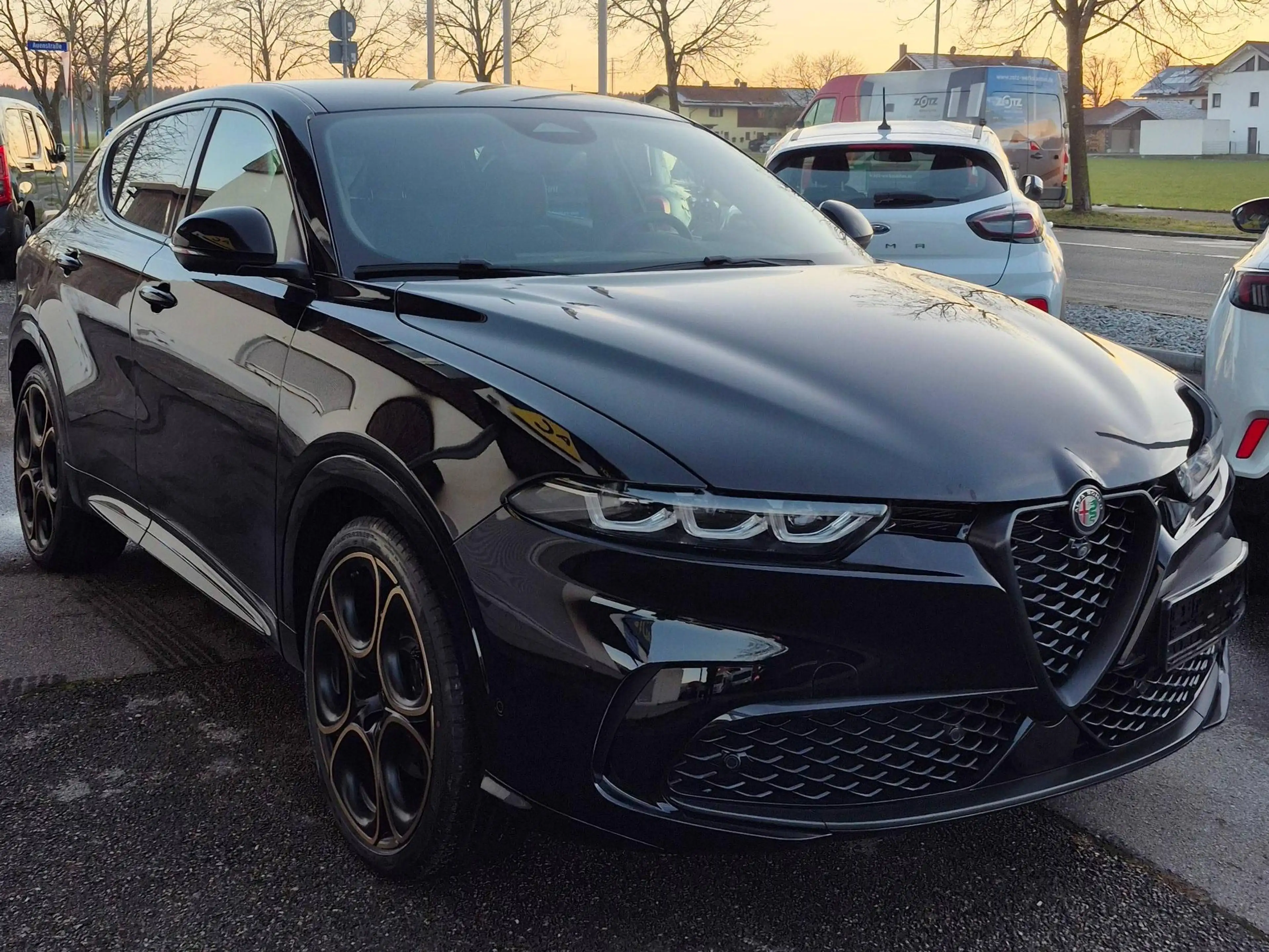 Alfa Romeo Tonale Tonale 1.5 VGT Hybrid Intensa, Matrix, ACC, Kamera — photo 2