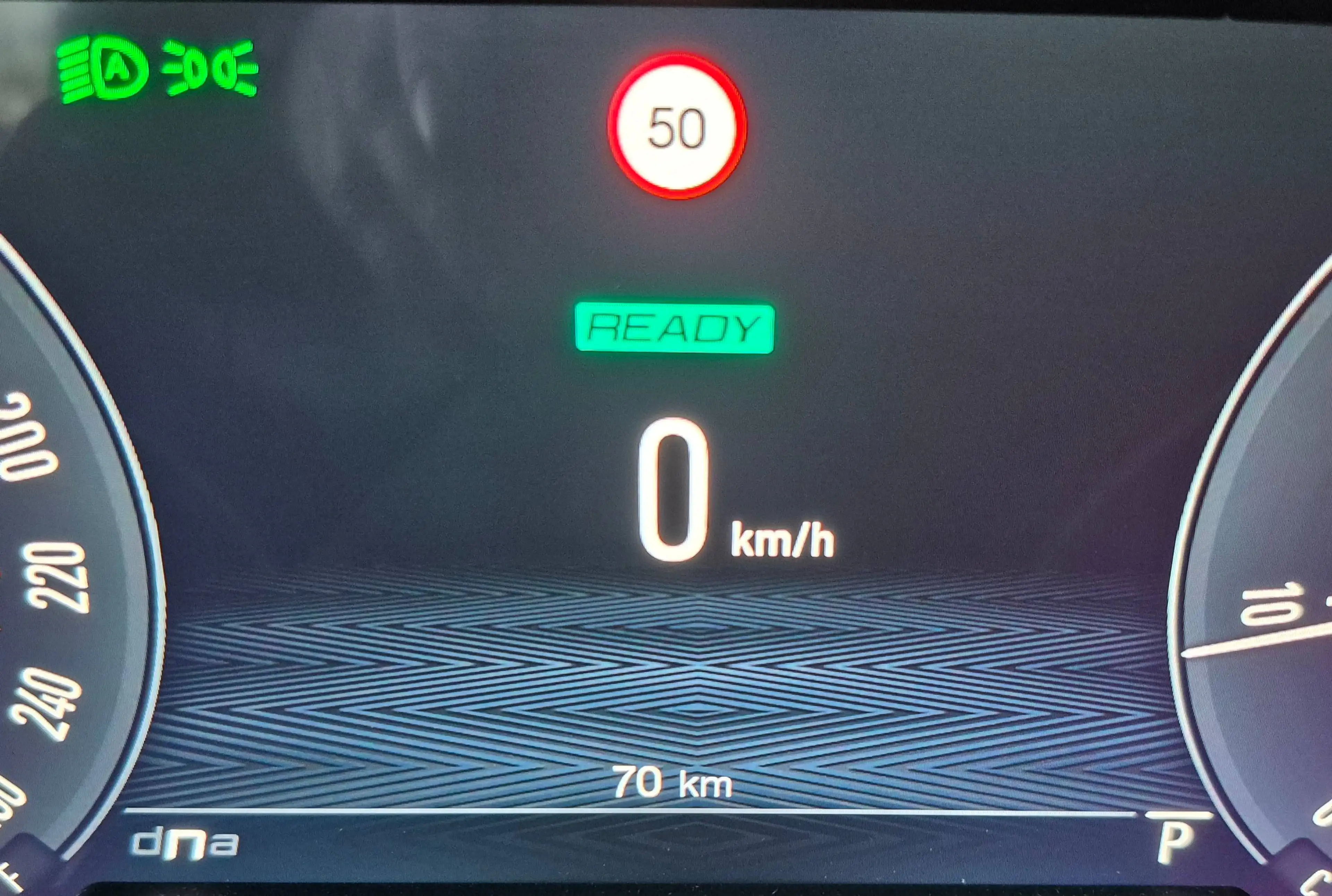 Alfa Romeo Tonale Tonale 1.5 VGT Hybrid Intensa, Matrix, ACC, Kamera — photo 12