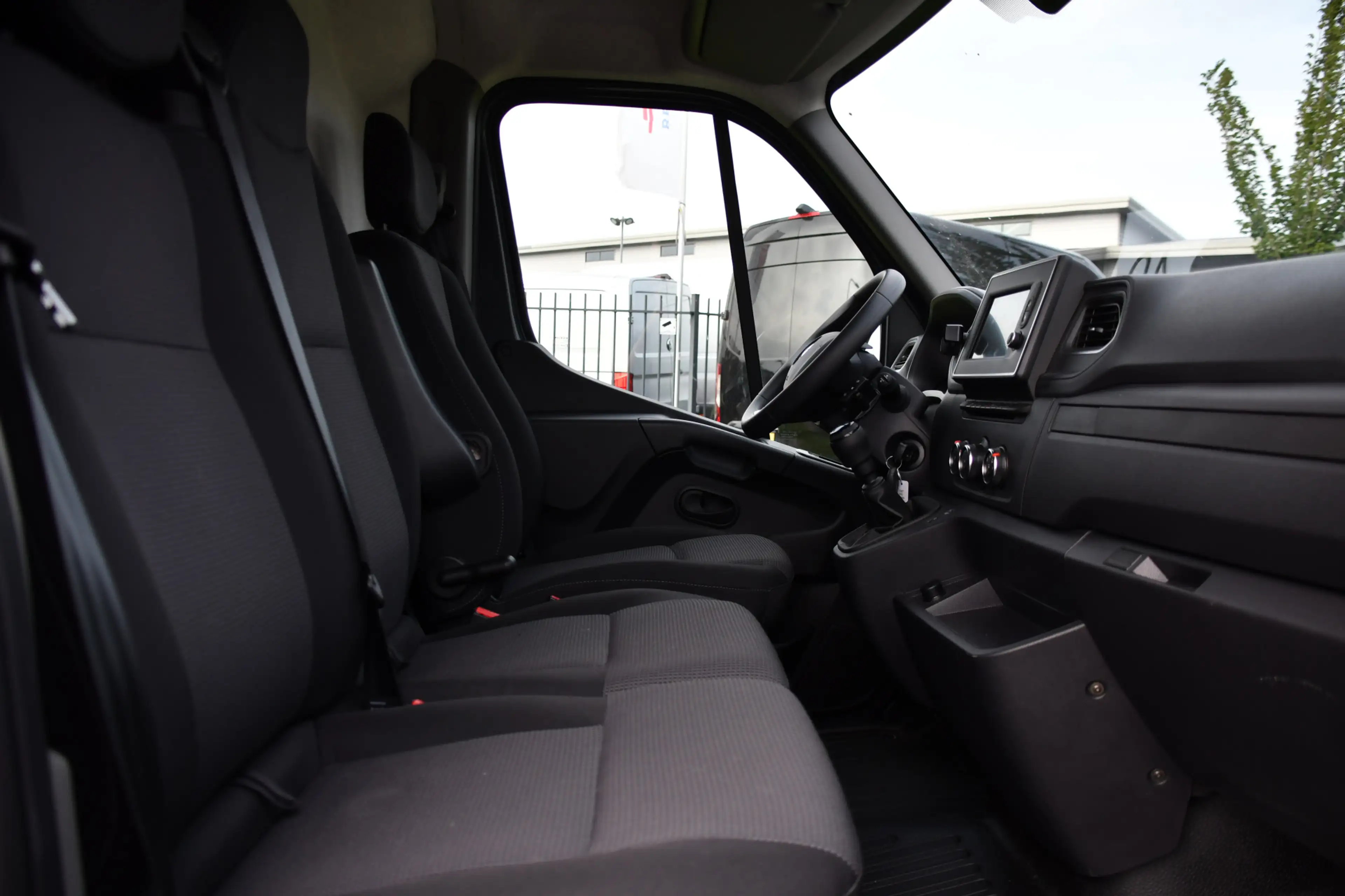 Renault Master T35 2.3 dCi 150 L3H2 PB Edition Cruise, Sensoren, — photo 27