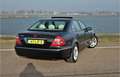 Mercedes-Benz E 500 E Elegance Designo Youngtimer Schwarz - thumbnail 3