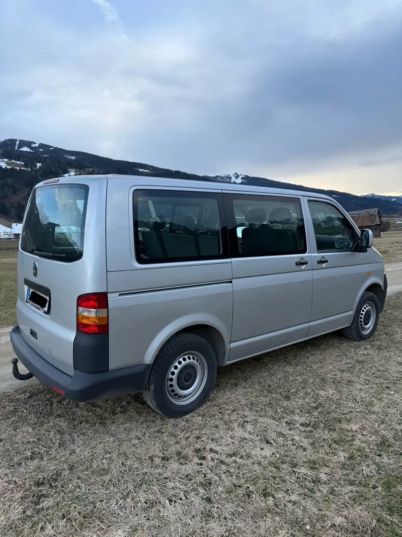 Volkswagen T5 Caravelle 2,5 TDI 4motion - 2