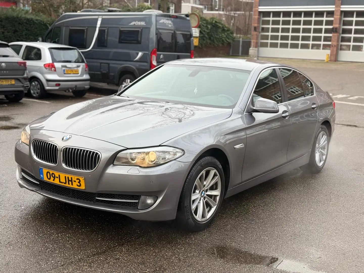 BMW 523 523i Aut. - 1