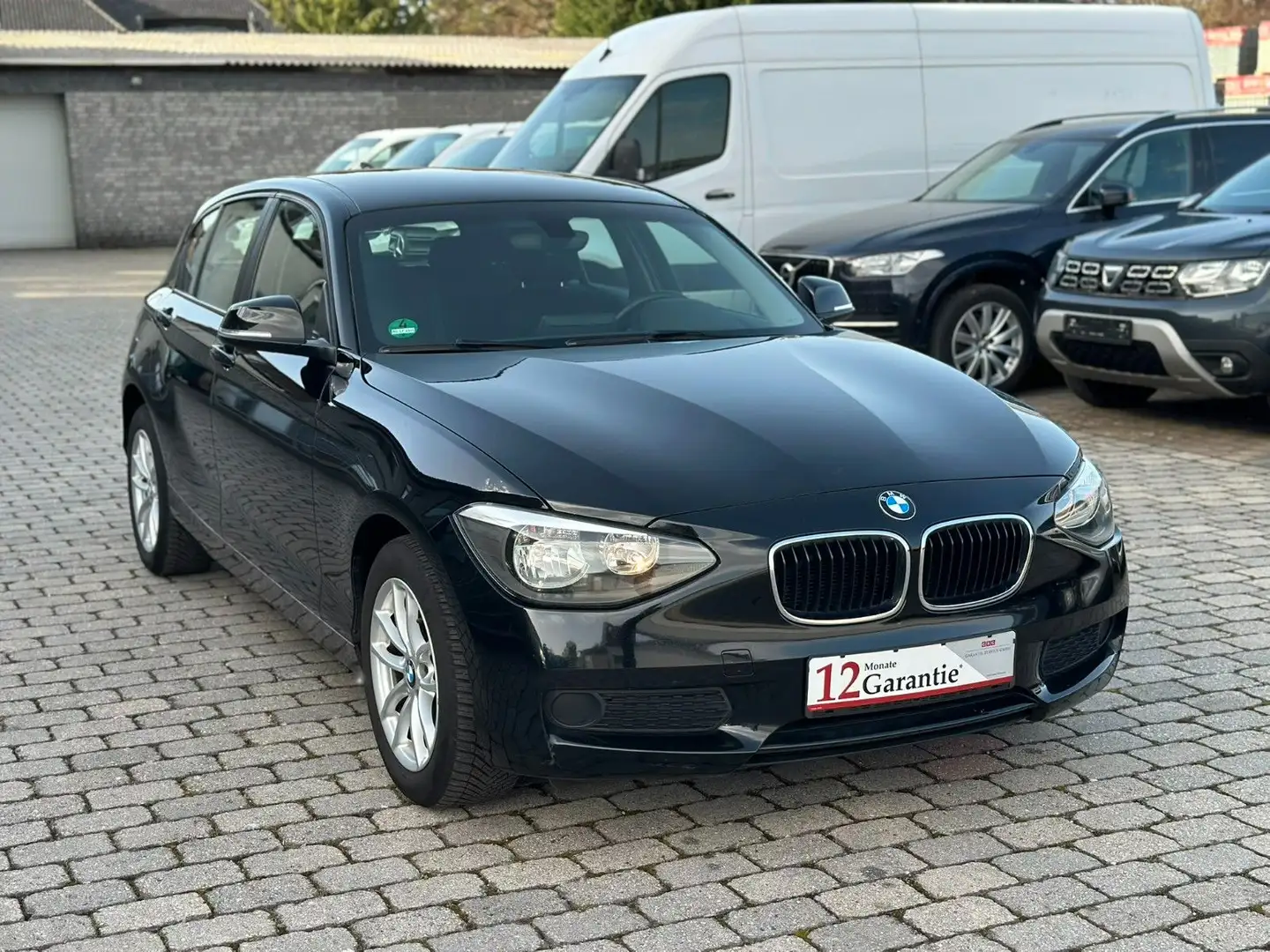 BMW 116 i Lim. 5-trg Comfort*Sport-Lenkrad*Handsfree* Schwarz - 1