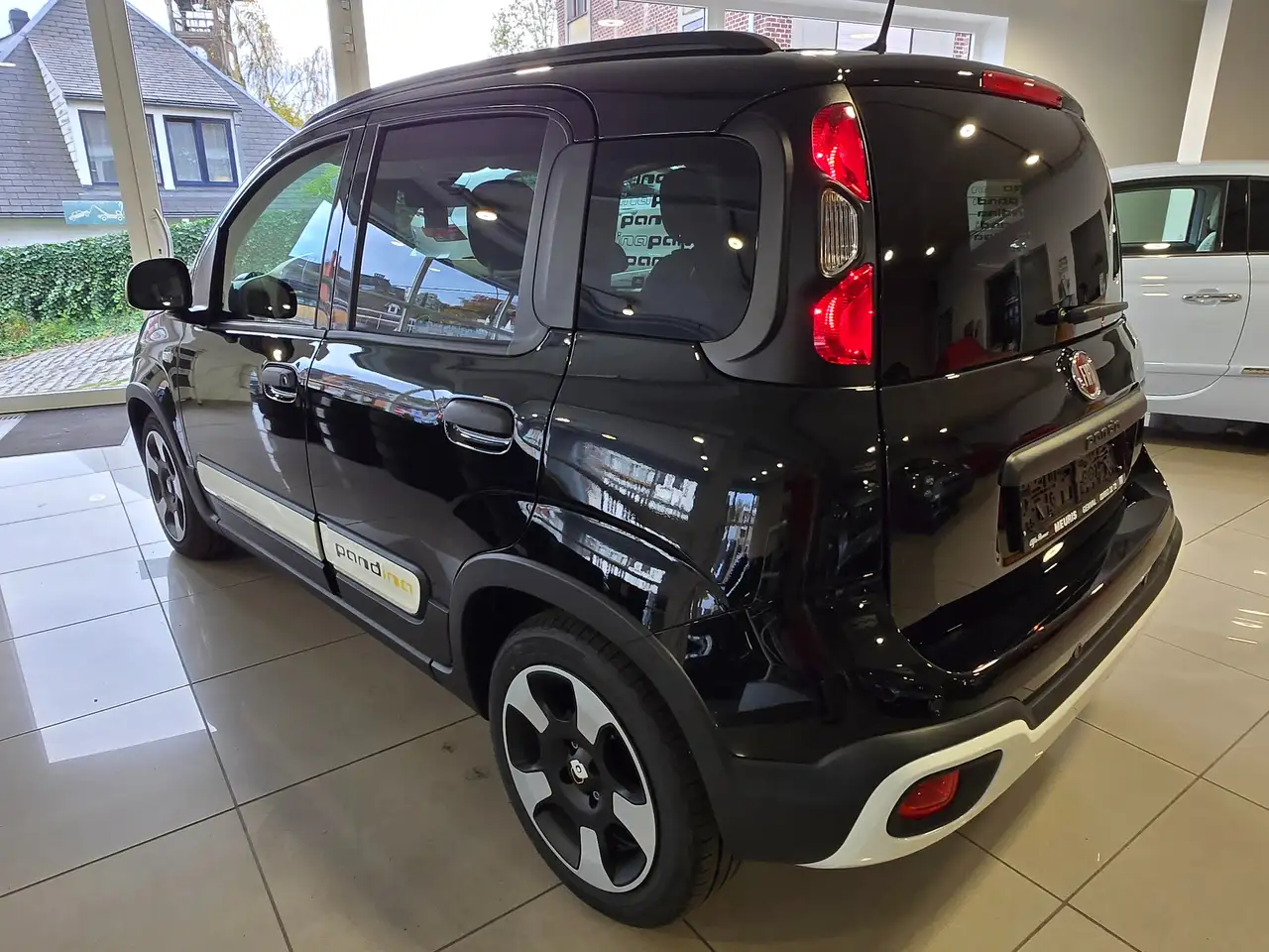 Fiat Panda Pandina 1.0i MHEV Cross, миниатюра 5
