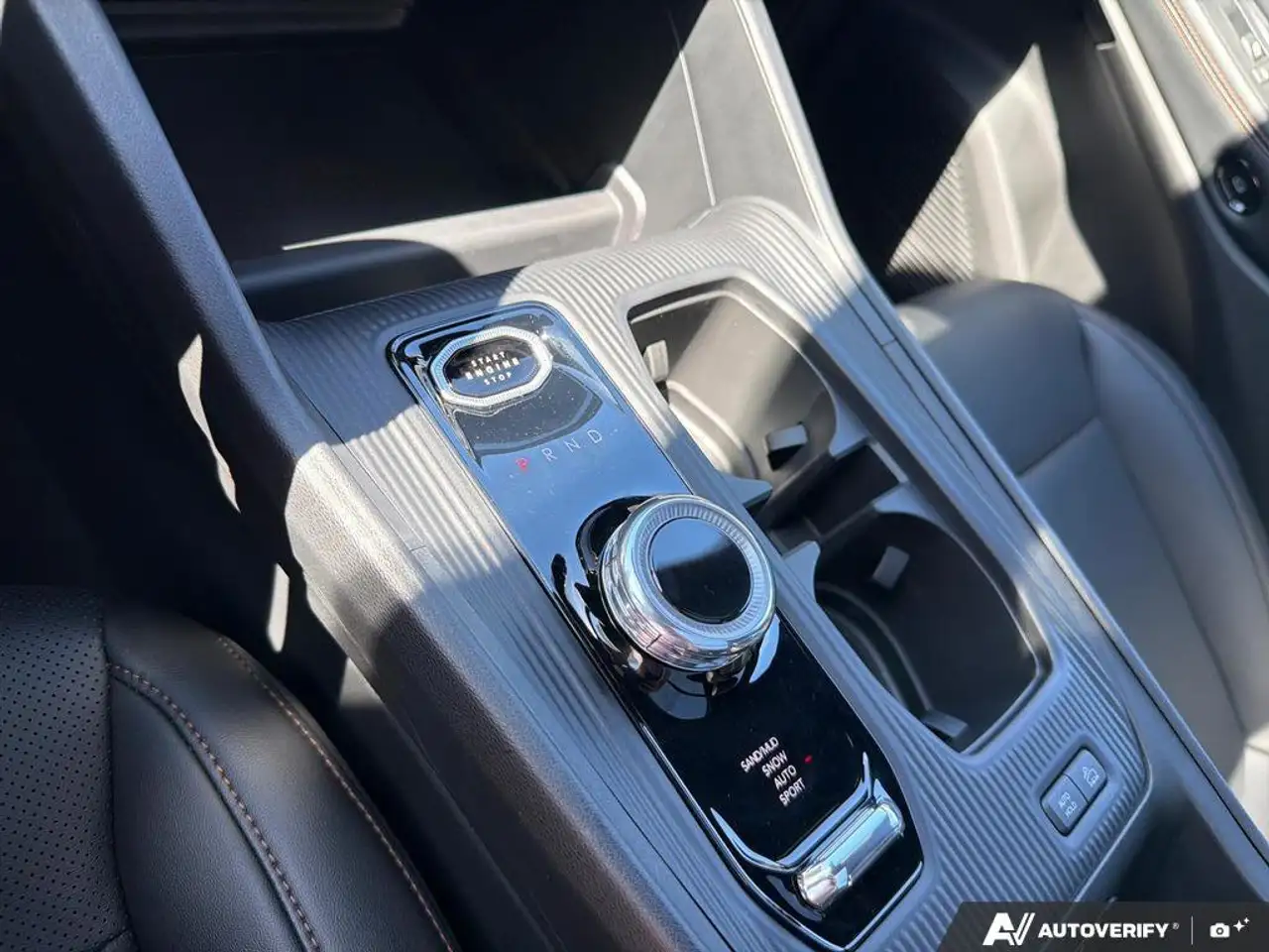 Jeep Cherokee photo Jeep Cherokee