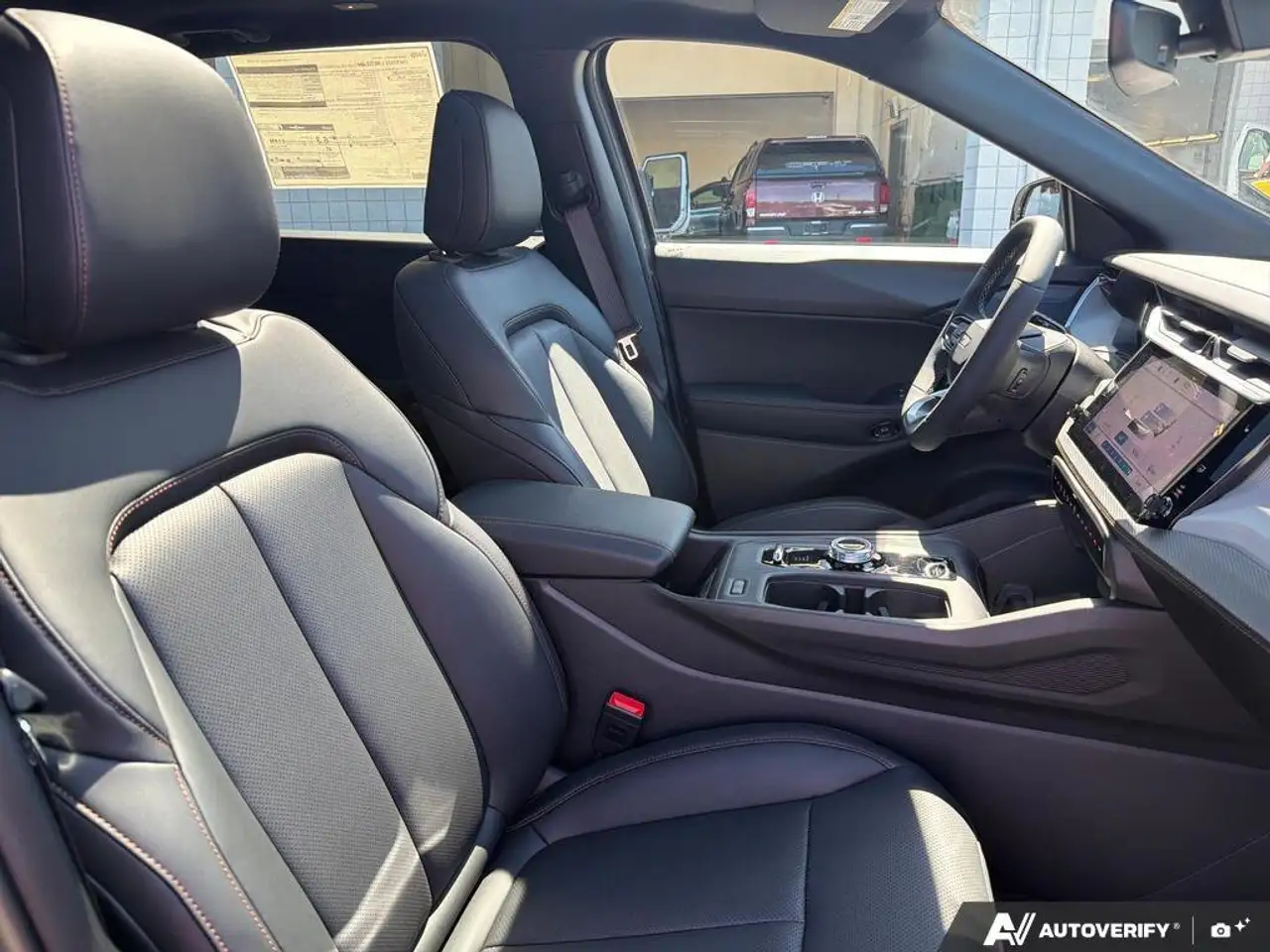 Jeep Cherokee photo Jeep Cherokee
