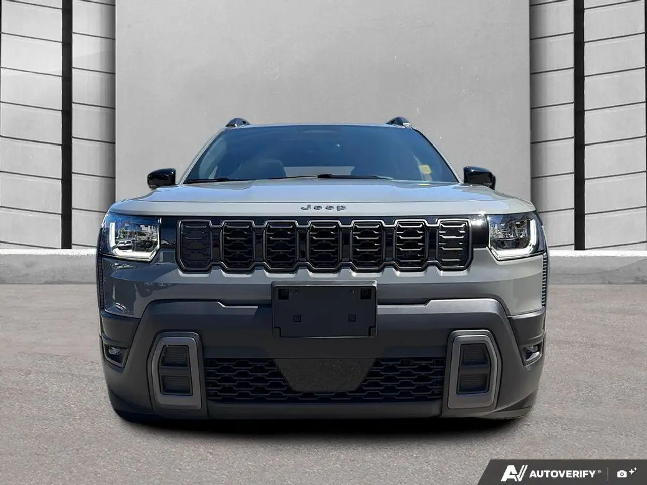 Jeep Cherokee photo Jeep Cherokee