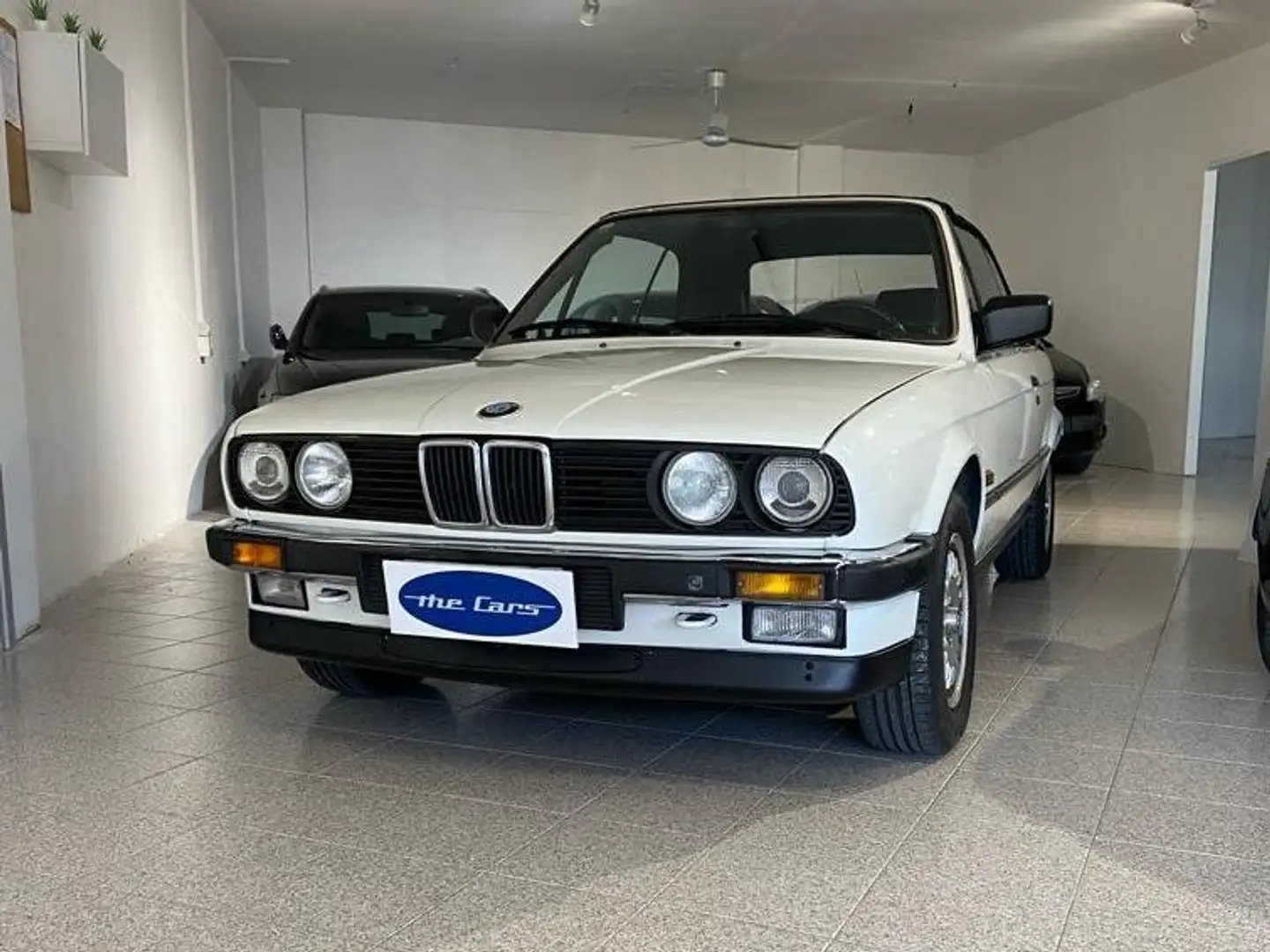 BMW 320 320i Cabrio E30 Blanc - 1
