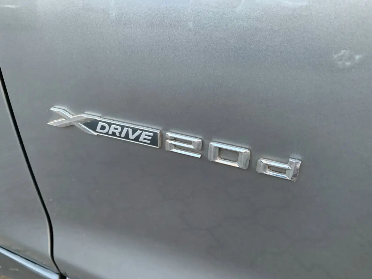 BMW X3 xDrive 20 d Panoramadach aus 1.Hand Gris - 2