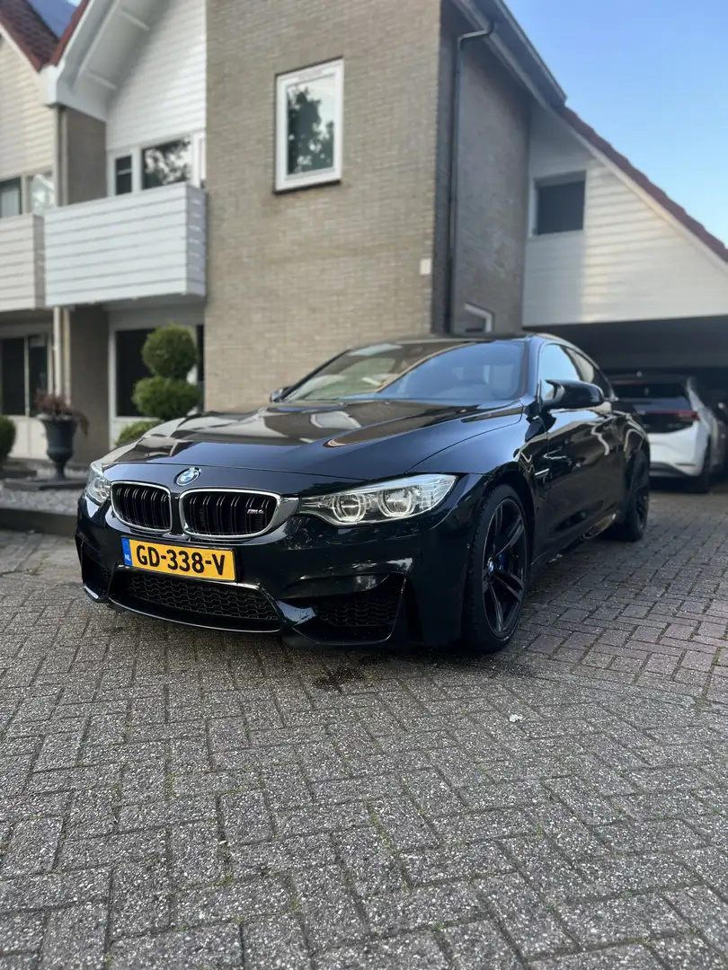 BMW M4 F82 Zwart - 1