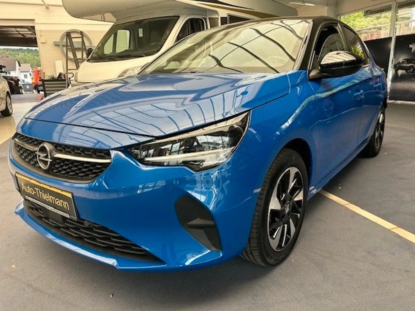 Opel Corsa F e Edition Blau - 1
