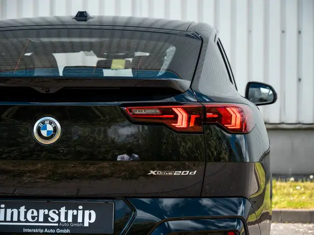BMW X2 view 8
