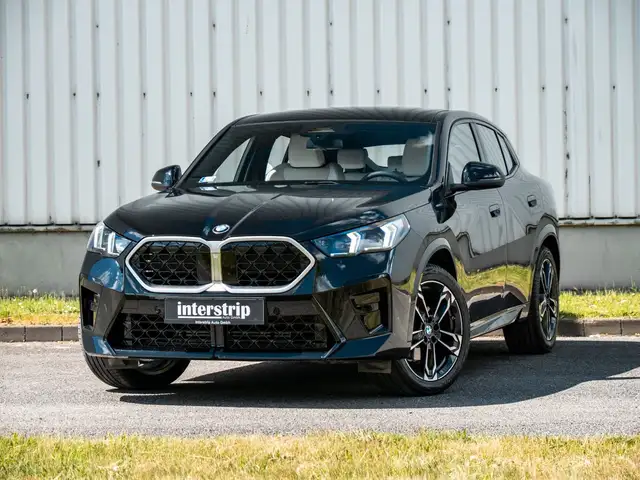 BMW X2 main image