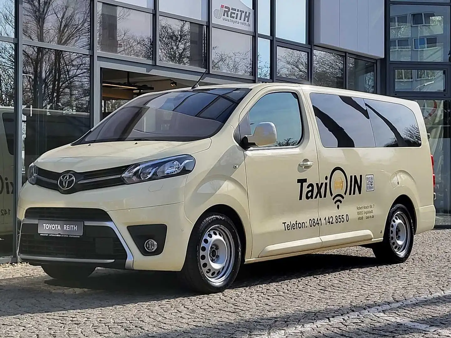 Toyota Proace 2,0-l-D-4D L2 (9-Si.) Verso Shuttle - Taxi Umbau Braun - 2