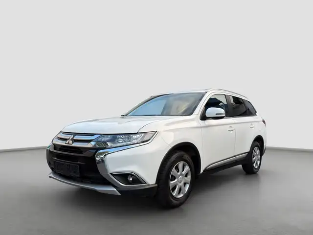 Mitsubishi Outlander Diamant Edition 2WD*Kamera*Temp*AC*SHZ