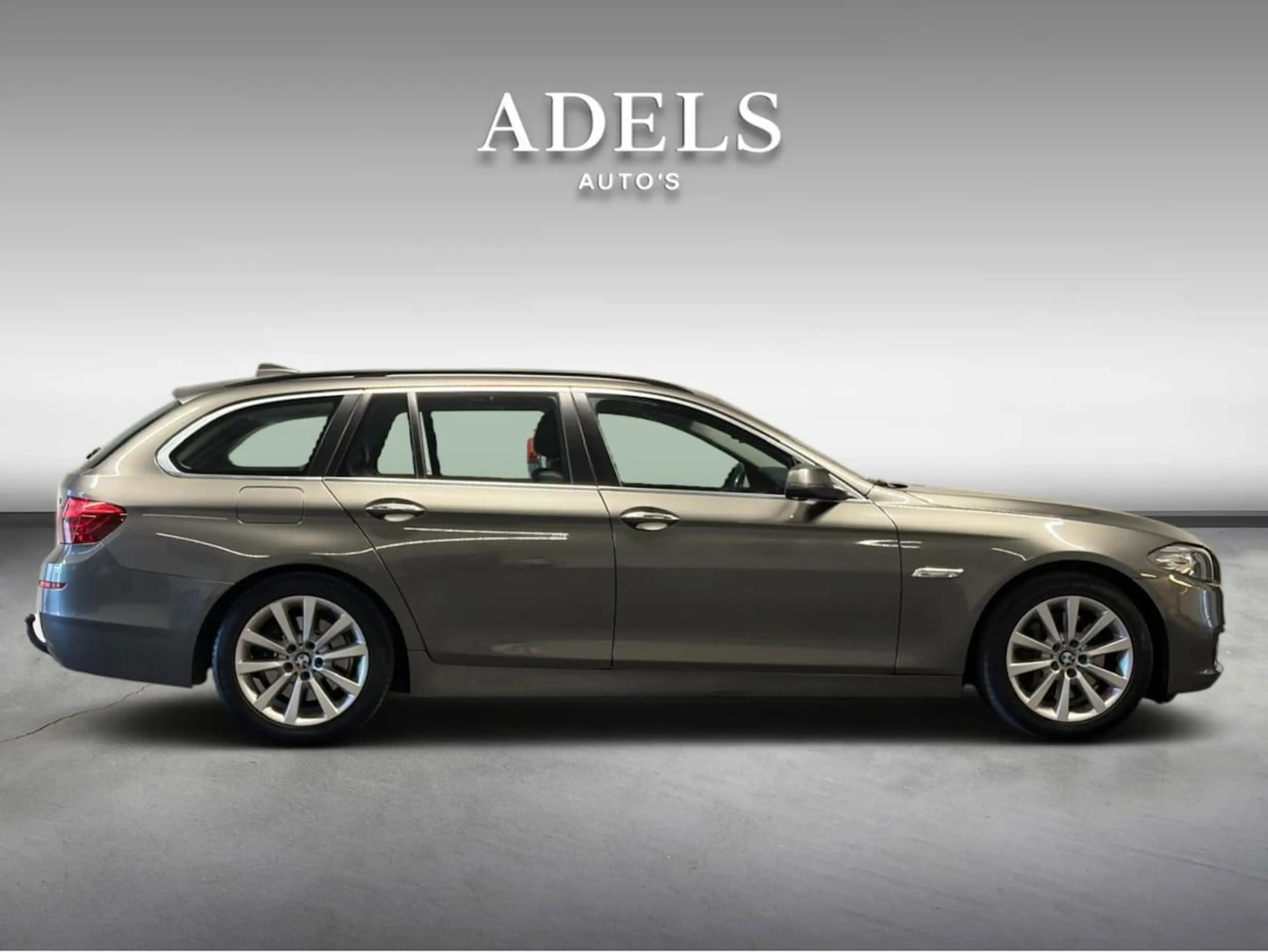BMW 525 5-serie Touring 525d High Executive — photo 3