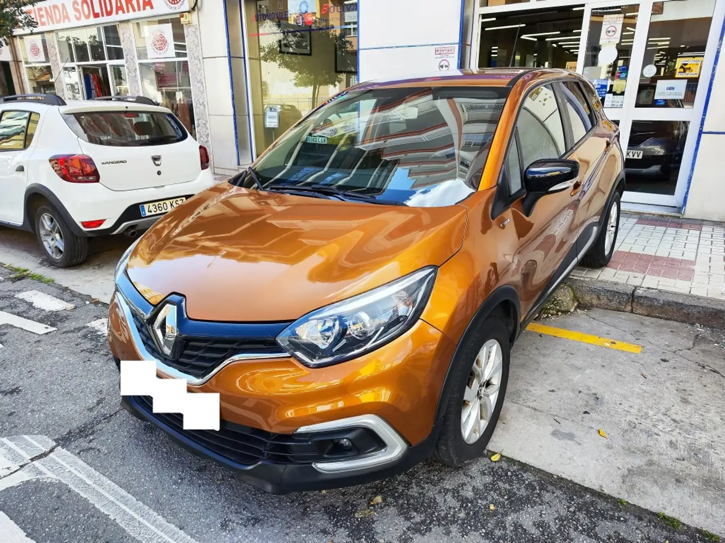 Renault Captur TCe GPF Limited 96kW Burdeos - 2