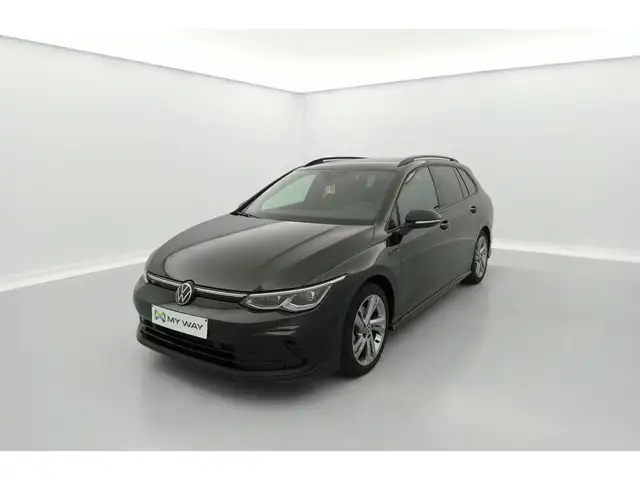 Volkswagen Golf Variant Golf Variant R-Line Business Premium 1.5 eTSI 110 kW (150 ch) 7 vitesses DSG