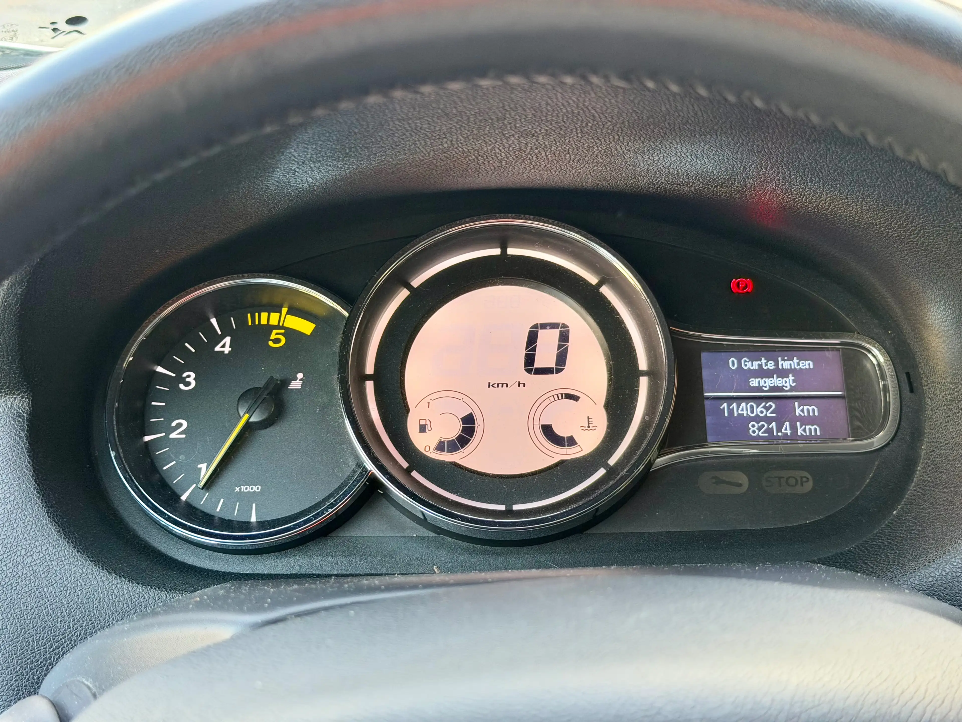 Renault Megane 1.6 dCi Dynamique+1.HAND+KLIMAAUT.+AHK+S-HZNG+ — photo 13