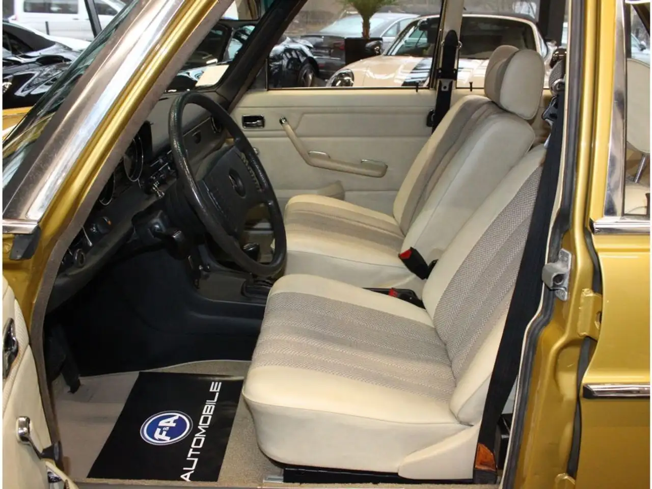 Mercedes-Benz 200 W 115 Strich 8*Voll Restauriert*Note 2+, foto 12