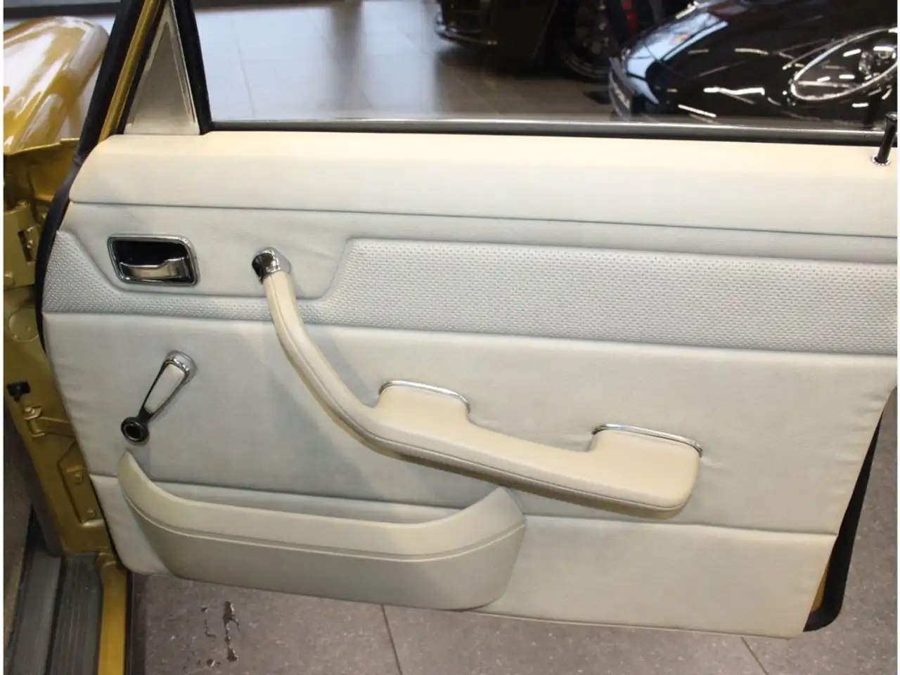 Mercedes-Benz 200 W 115 Strich 8*Voll Restauriert*Note 2+, foto 10