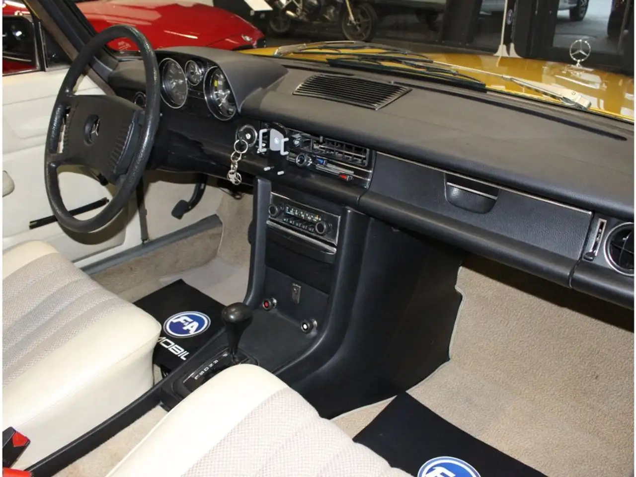 Mercedes-Benz 200 W 115 Strich 8*Voll Restauriert*Note 2+, foto 9