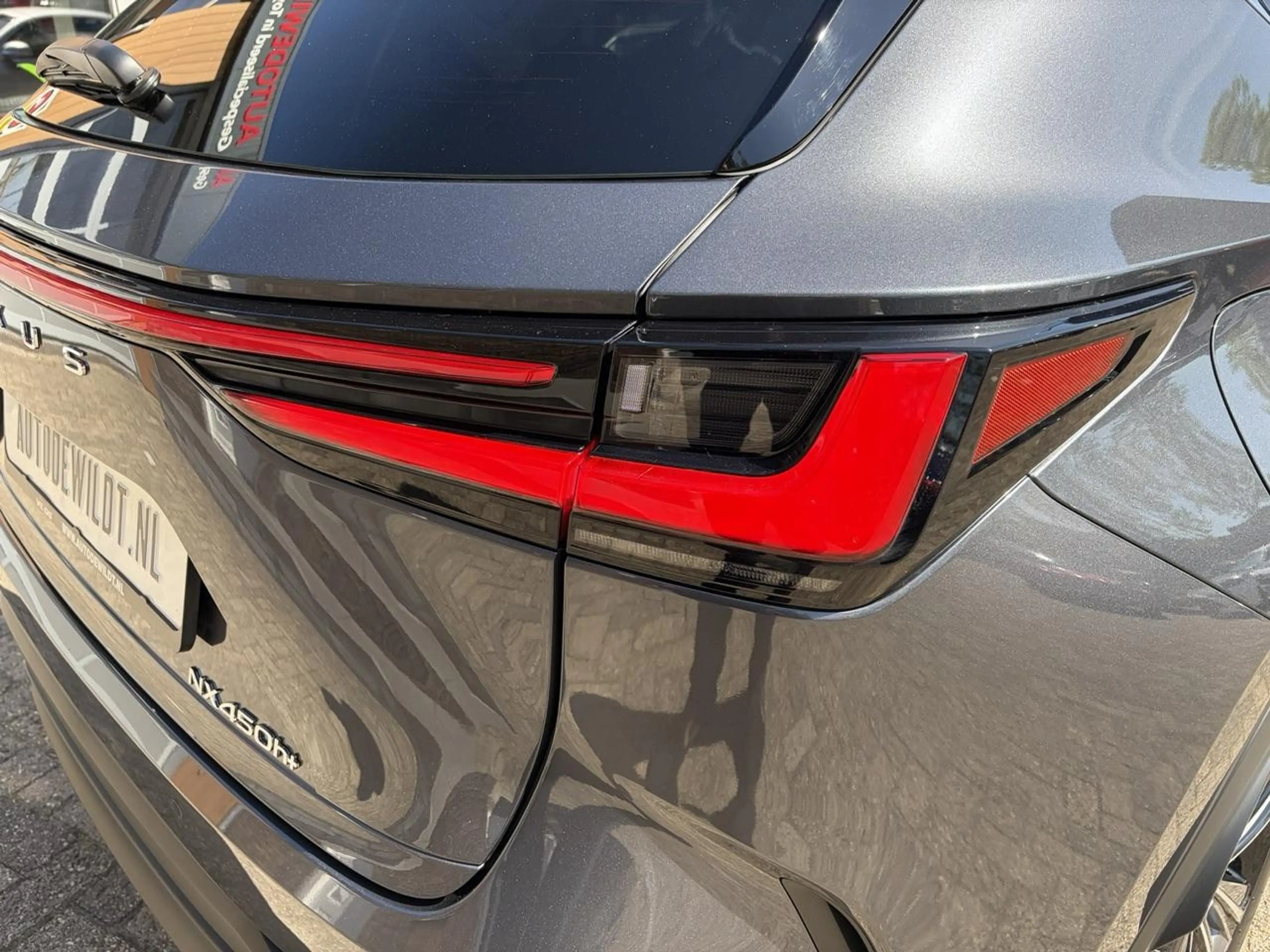 Lexus NX 450h+ AWD EXECUTIVE LINE A/T — photo 7