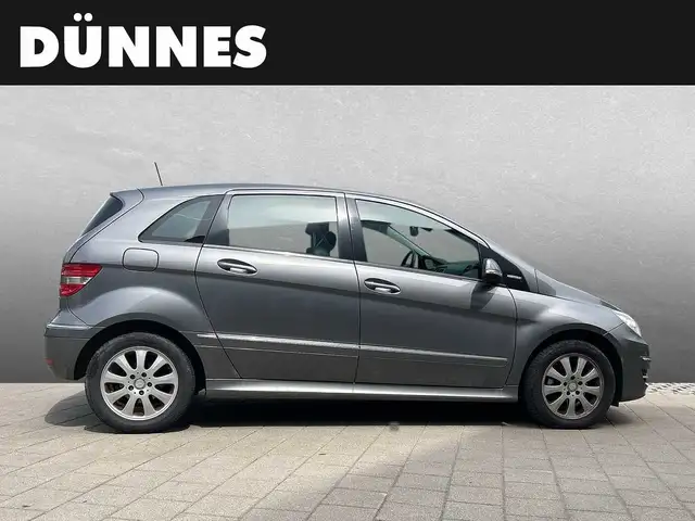 Mercedes-Benz B-Class view 6