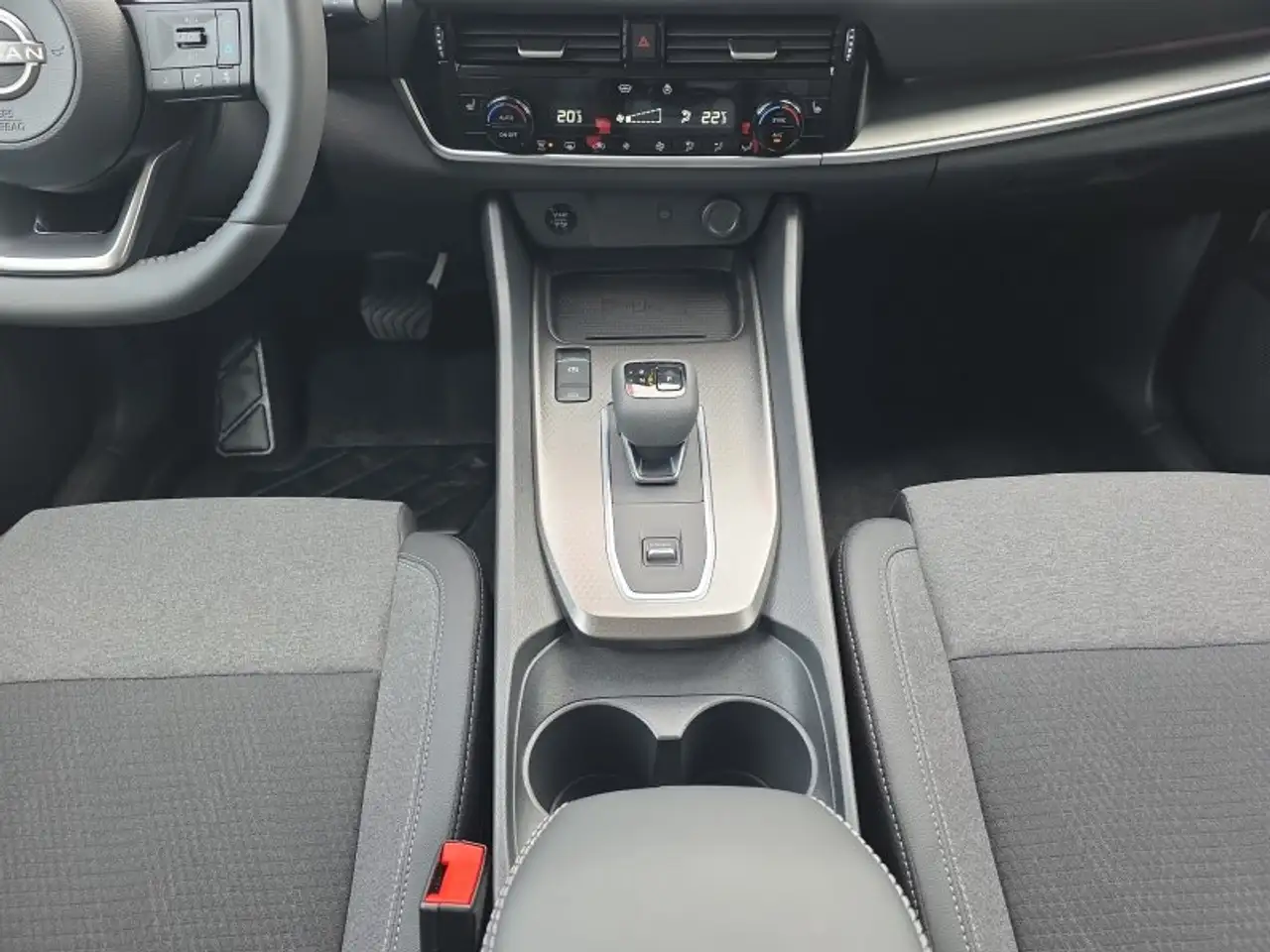 Nissan Qashqai 1,3 DIG-T Xtronic UPE=42500€! **, миниатюра 22