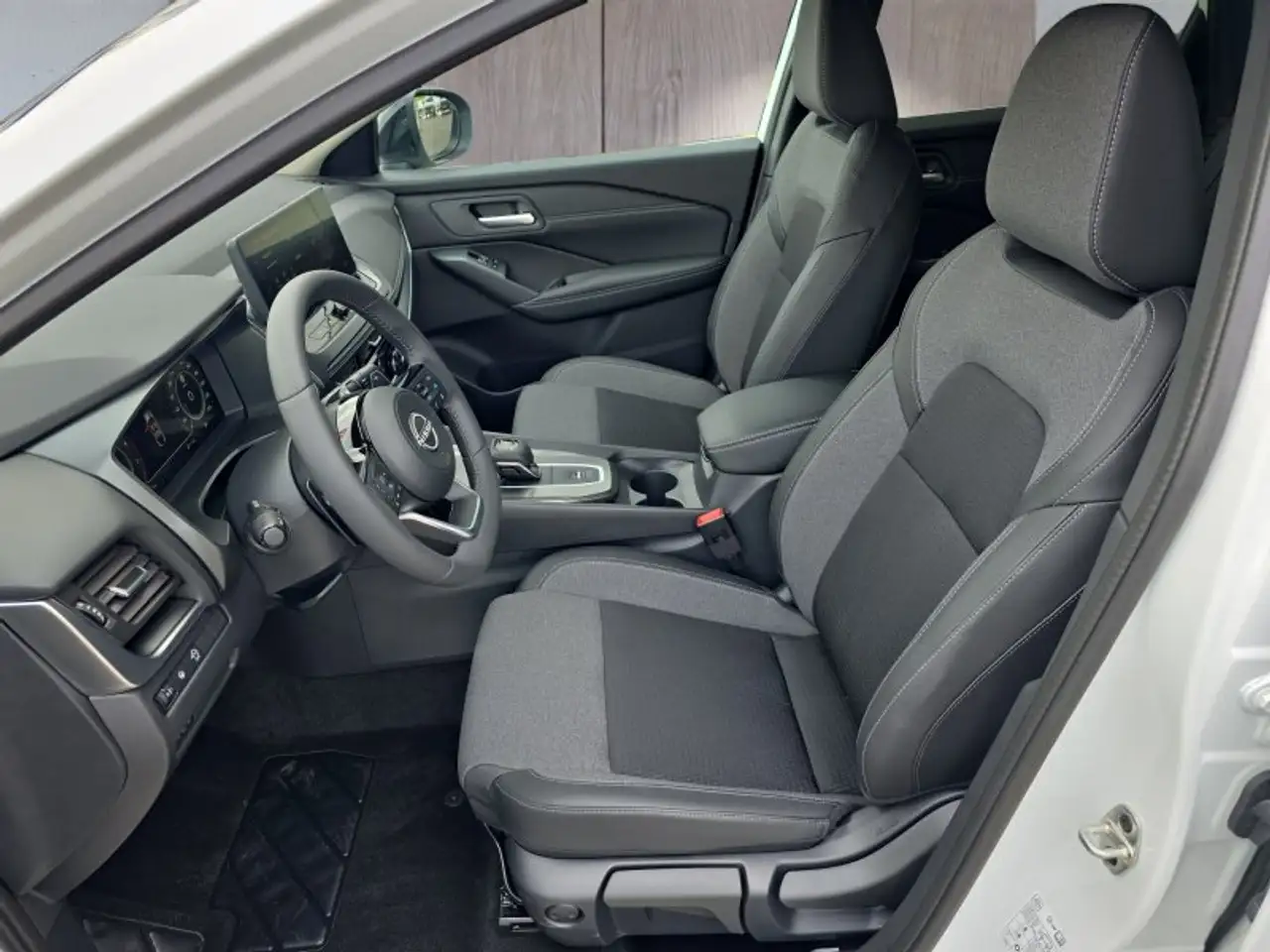 Nissan Qashqai 1,3 DIG-T Xtronic UPE=42500€! **, миниатюра 16