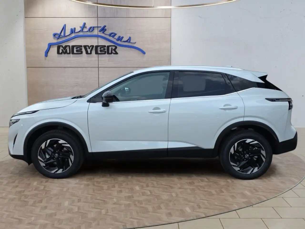 Nissan Qashqai 1,3 DIG-T Xtronic UPE=42500€! **, миниатюра 2