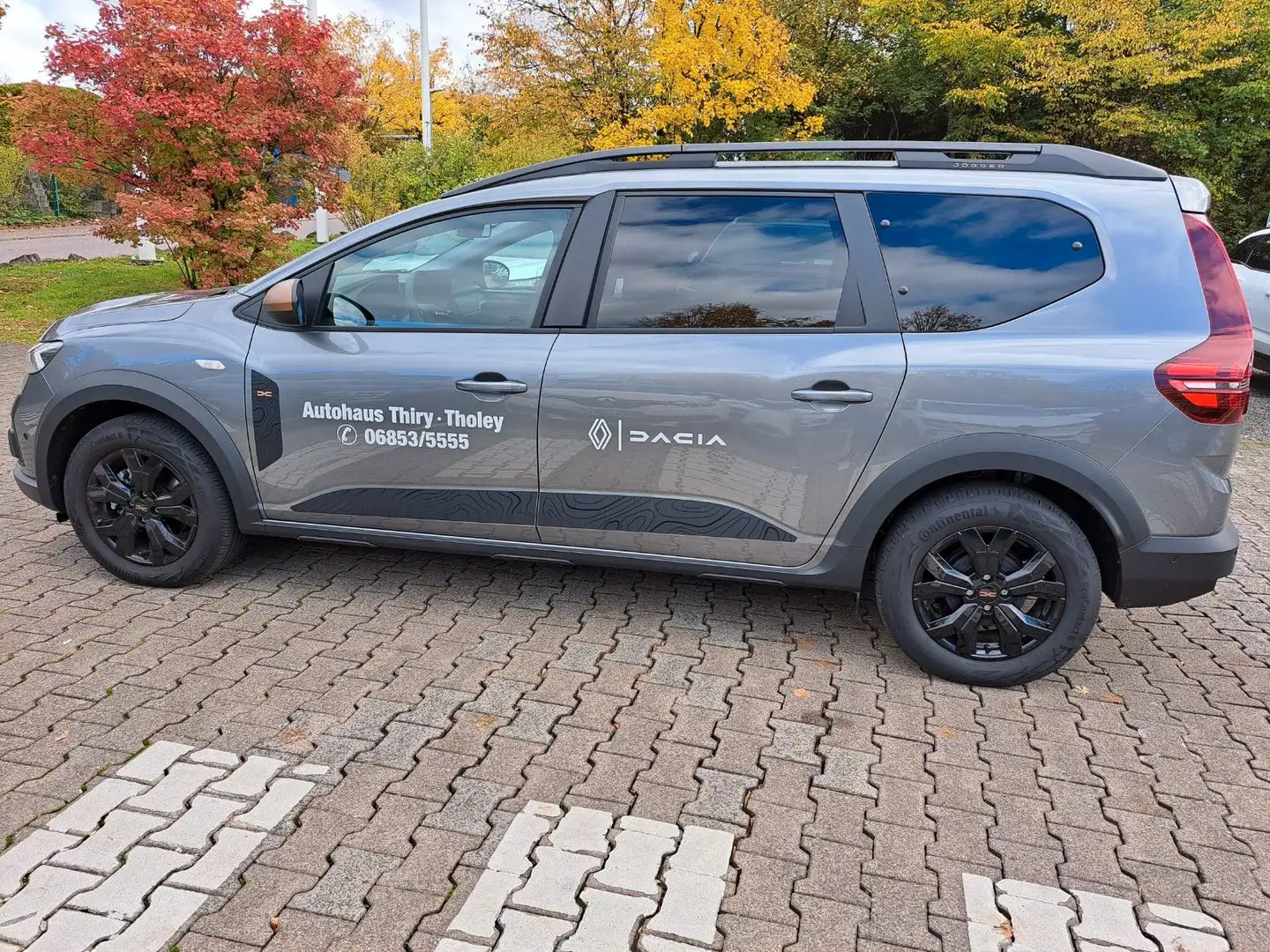 Dacia Jogger Extreme+ 7-Sitzer Grau - 2