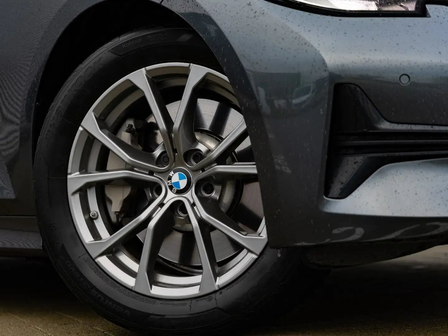 BMW 330 Touring 330iA Gris - 2