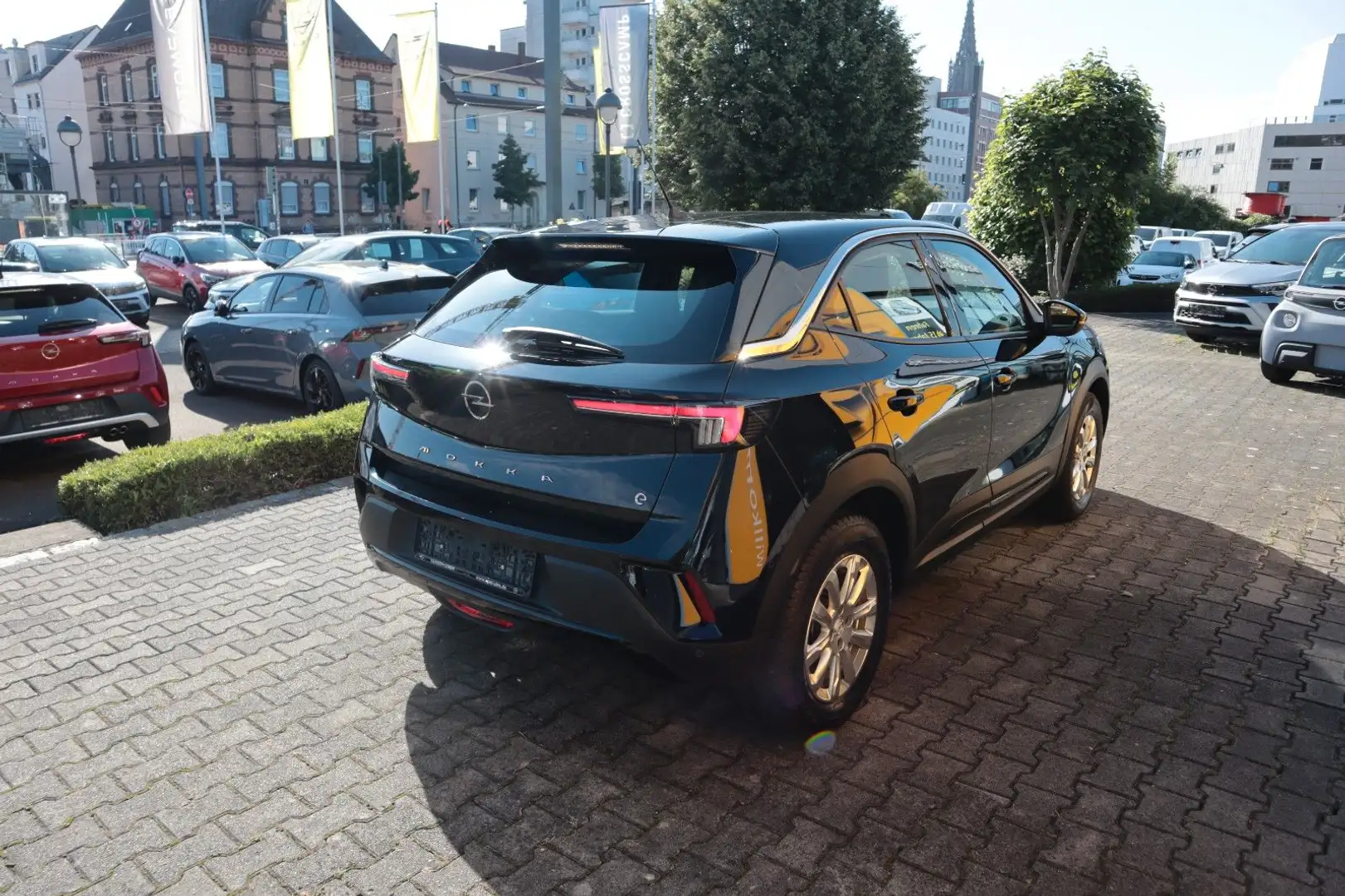 Opel Mokka e Edition 3-Phasig, Klimaauto. Schwarz - 2