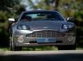 Aston Martin Vanquish 5.9i V12   LHD | Low mileage Silber - thumbnail 1