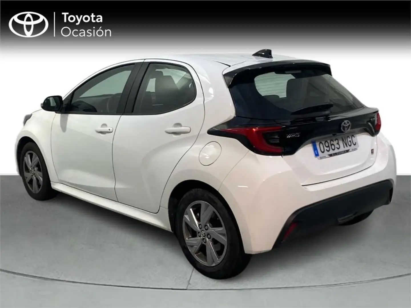 Toyota Yaris 120H 1.5 Active Plus - 2