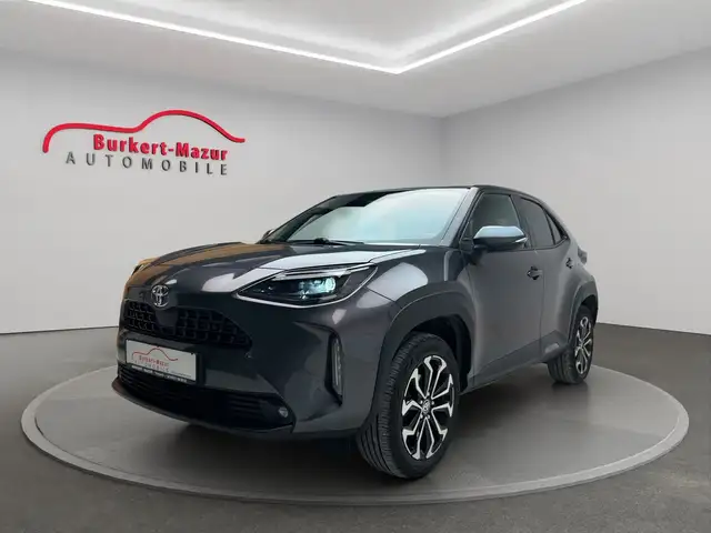 Toyota Yaris 1.5 Hybrid Team D AWD i *4x4*AHK*
