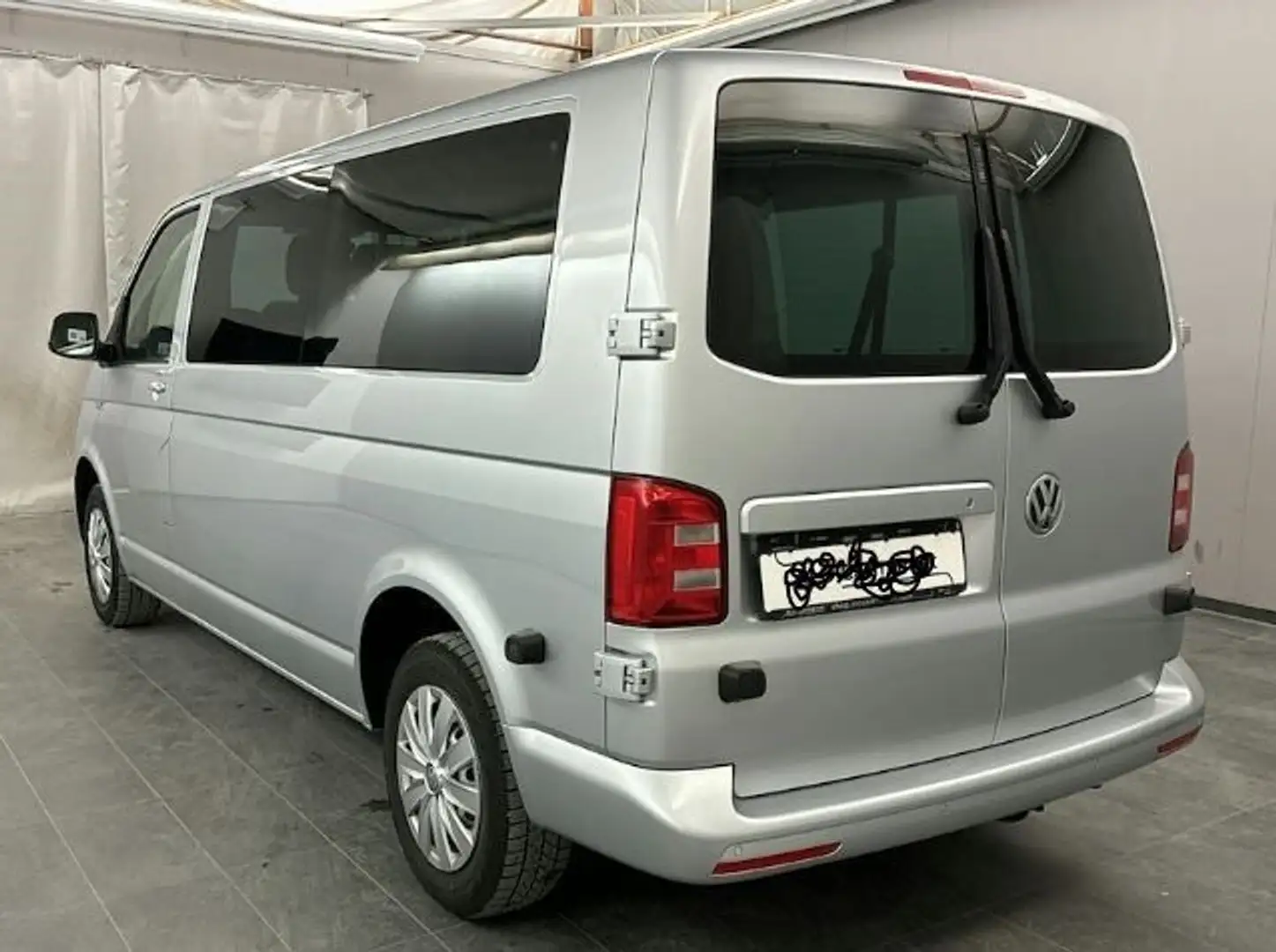 Volkswagen T6 Caravelle T6.1 Caravelle 2.0 TDI Comfortline DSG Navi Silber - 2