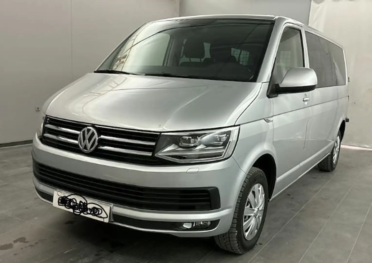 Volkswagen T6 Caravelle T6.1 Caravelle 2.0 TDI Comfortline DSG Navi Silber - 1