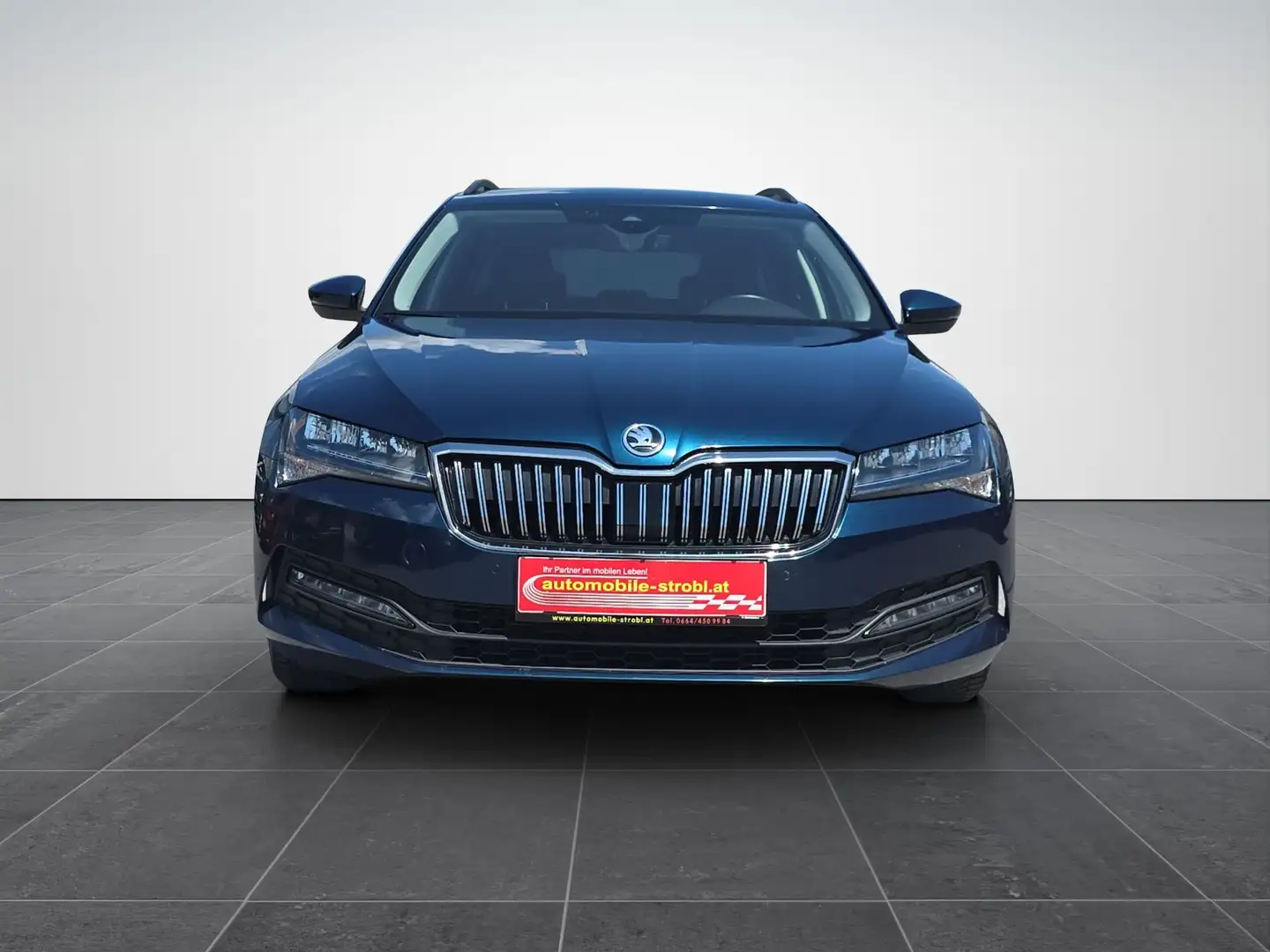 Skoda Superb 2.0 TDI DSG LED ACC AHV GARANTIE Blau - 2