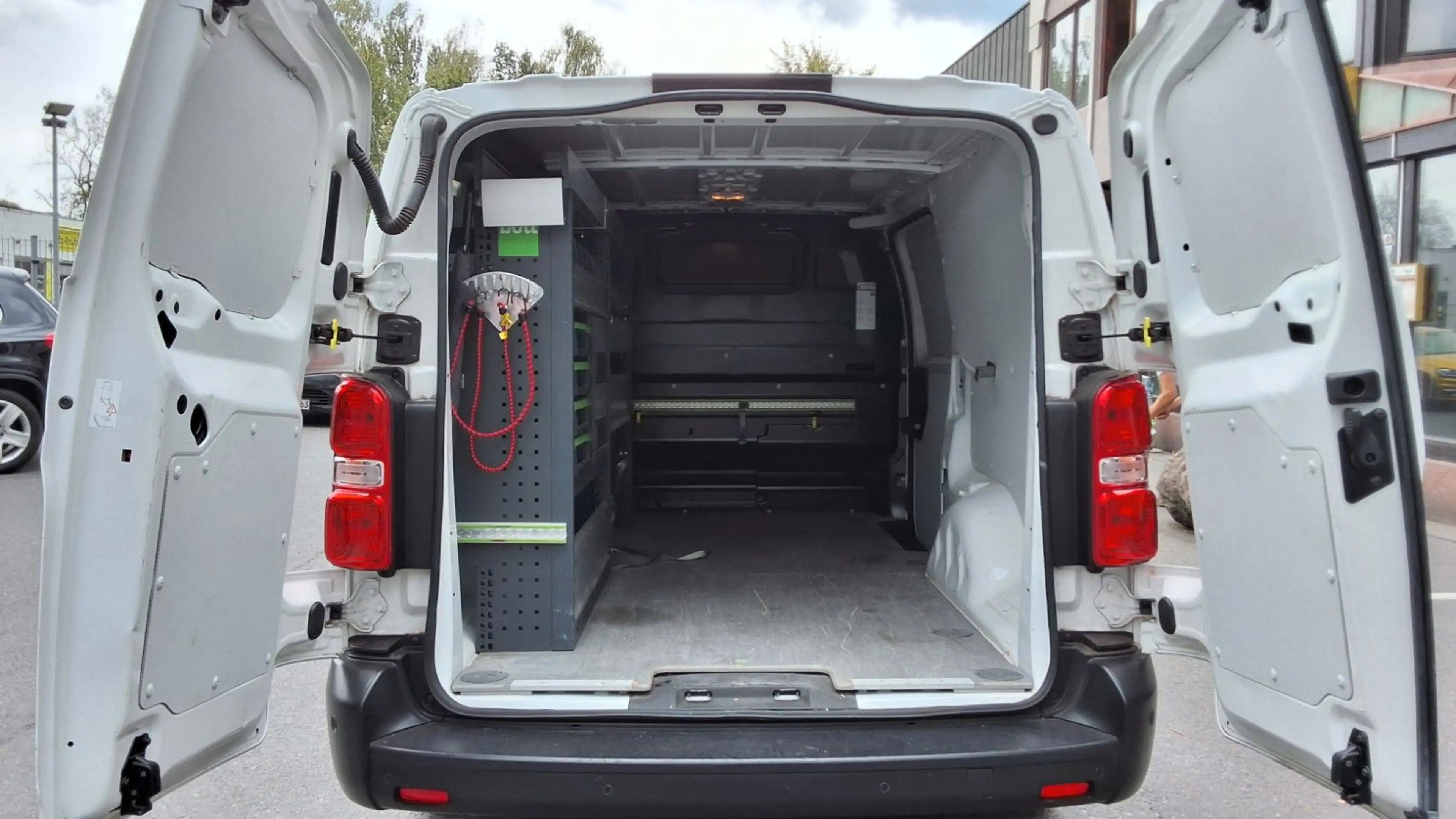Peugeot Expert Kasten Premium L3 — photo 7
