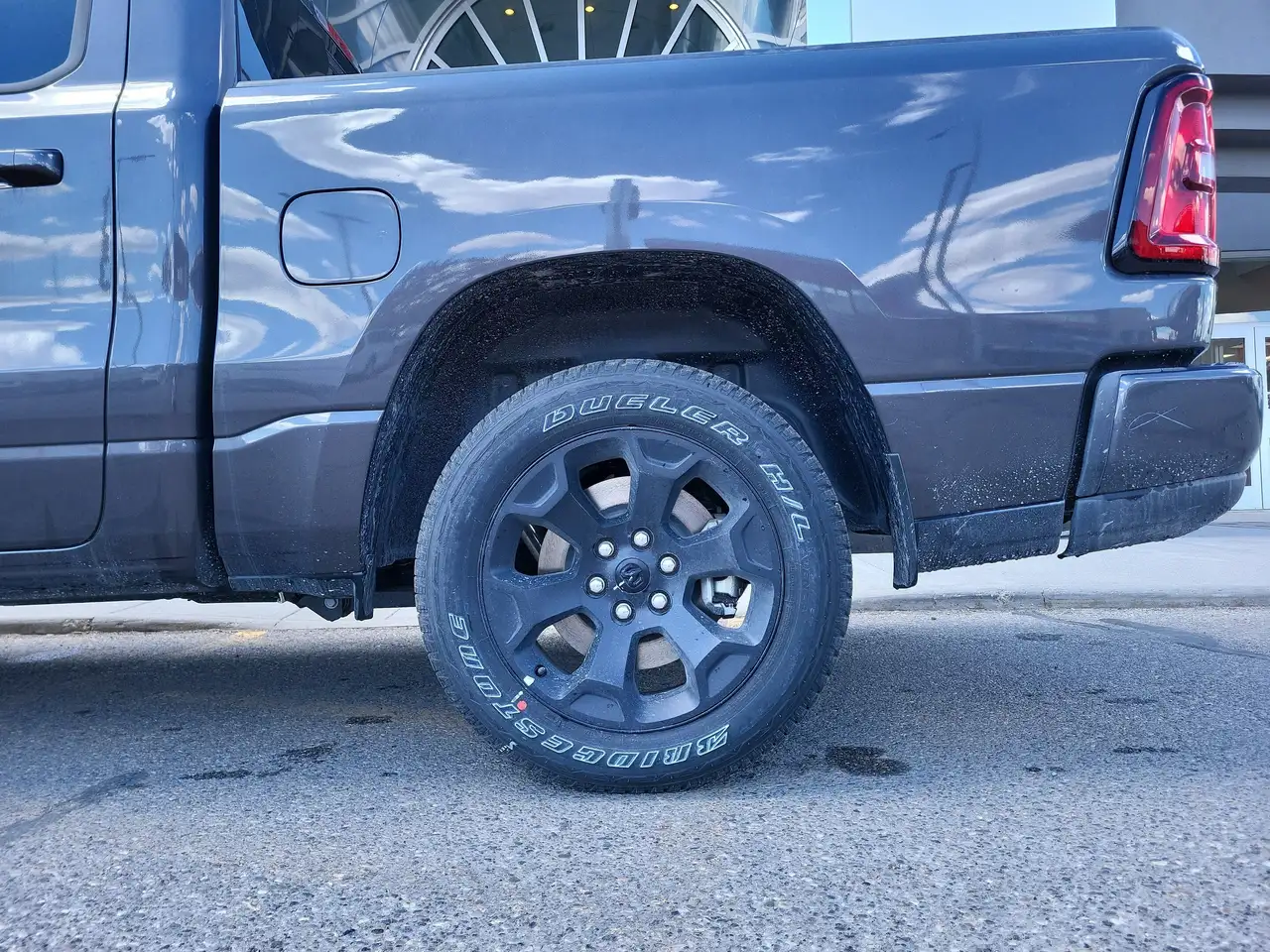 RAM 1500 снимка RAM 1500