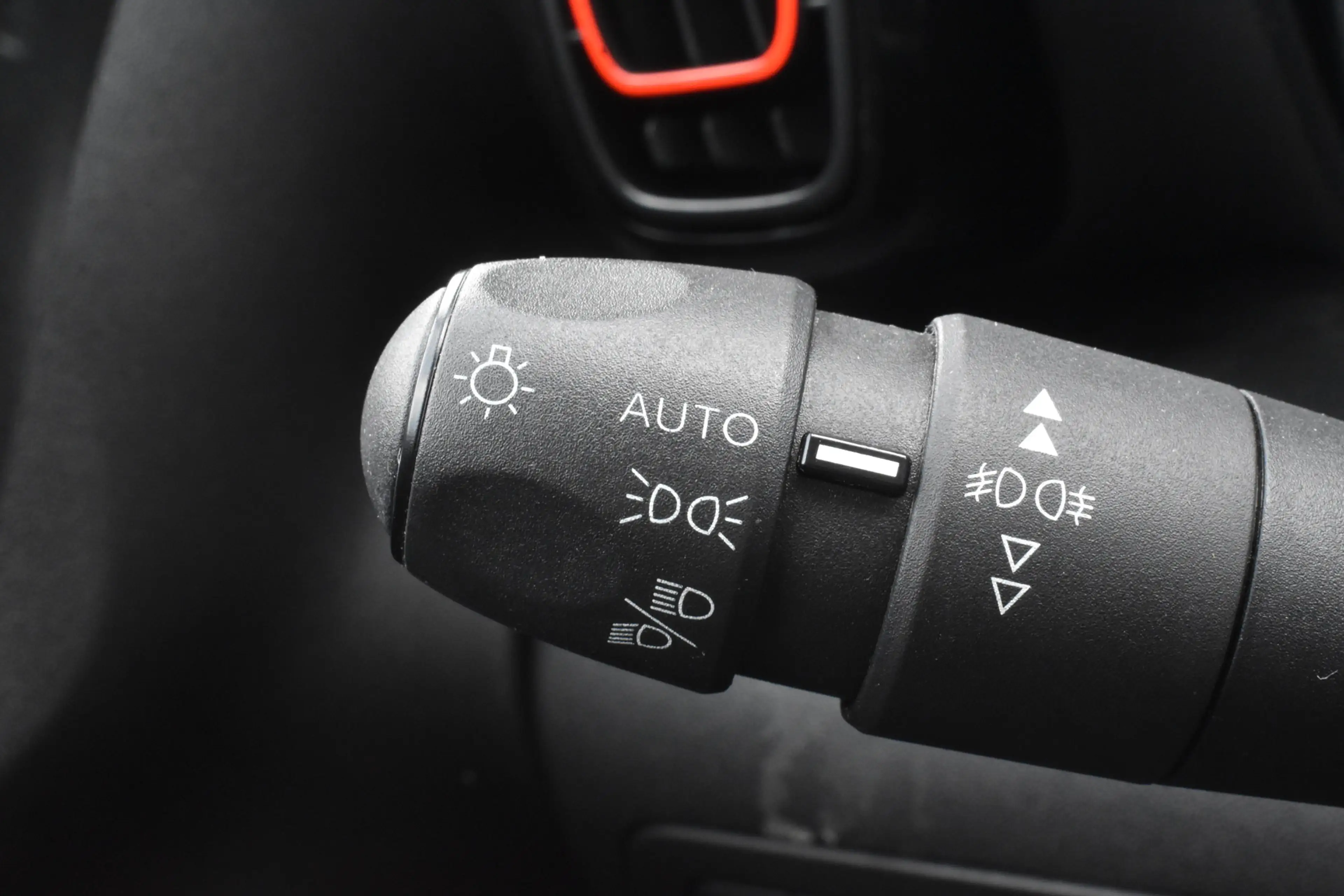 Citroen C3 Aircross PureTech 130 EAT6 Shine Automaat | Navigatie | air — photo 15