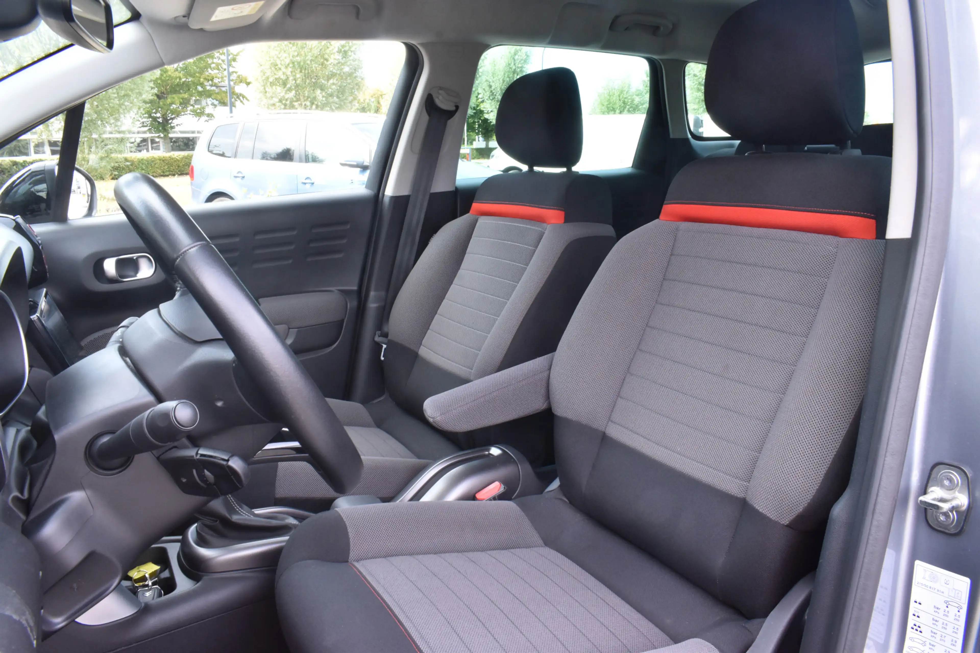 Citroen C3 Aircross PureTech 130 EAT6 Shine Automaat | Navigatie | air — photo 2